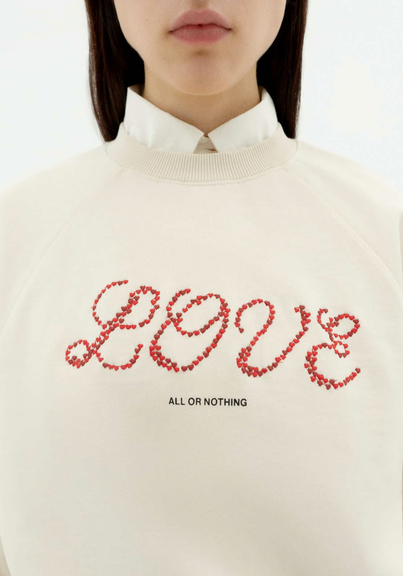 Thinking Mu Sweatshirt Bonnie Love Heart White