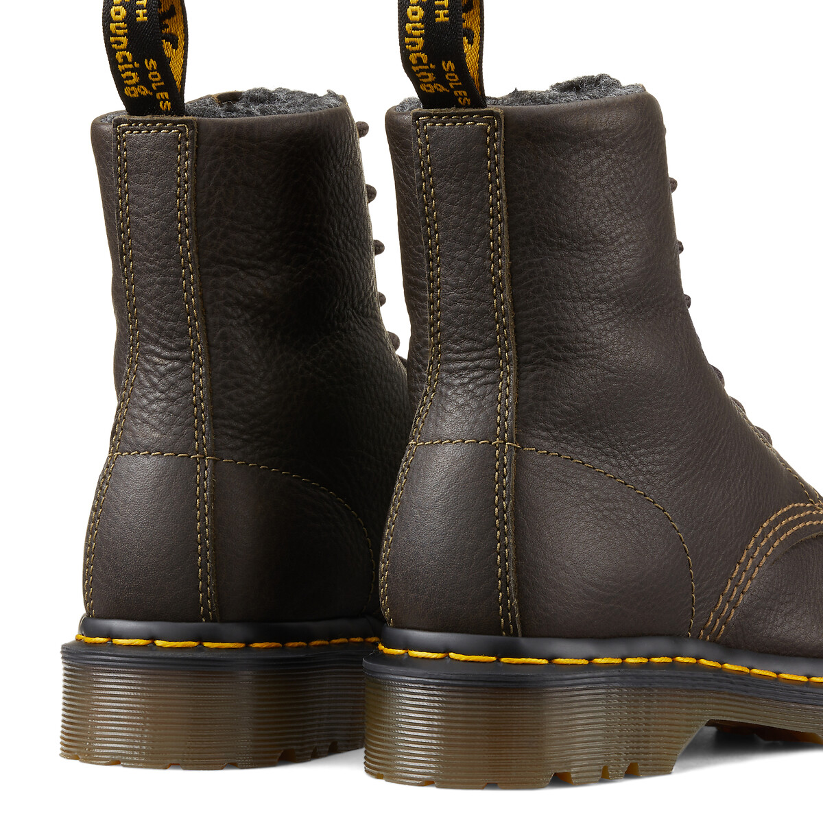 DR. MARTENS<br>Botas forradas 1460 em couro