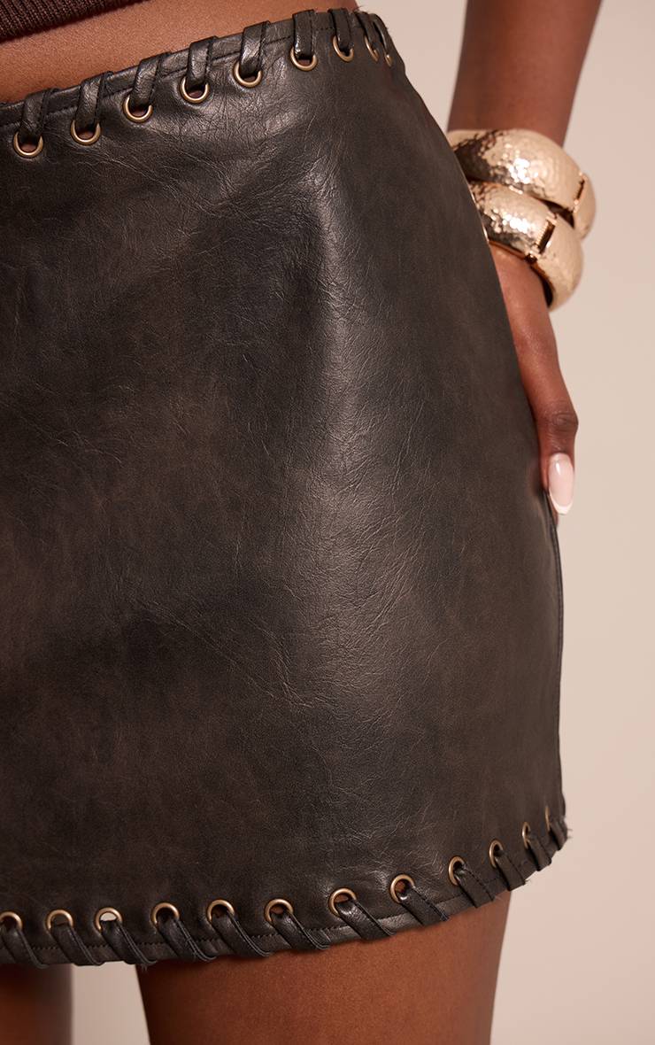 Noir Mini-jupe Tressée En Synthétiquecuir