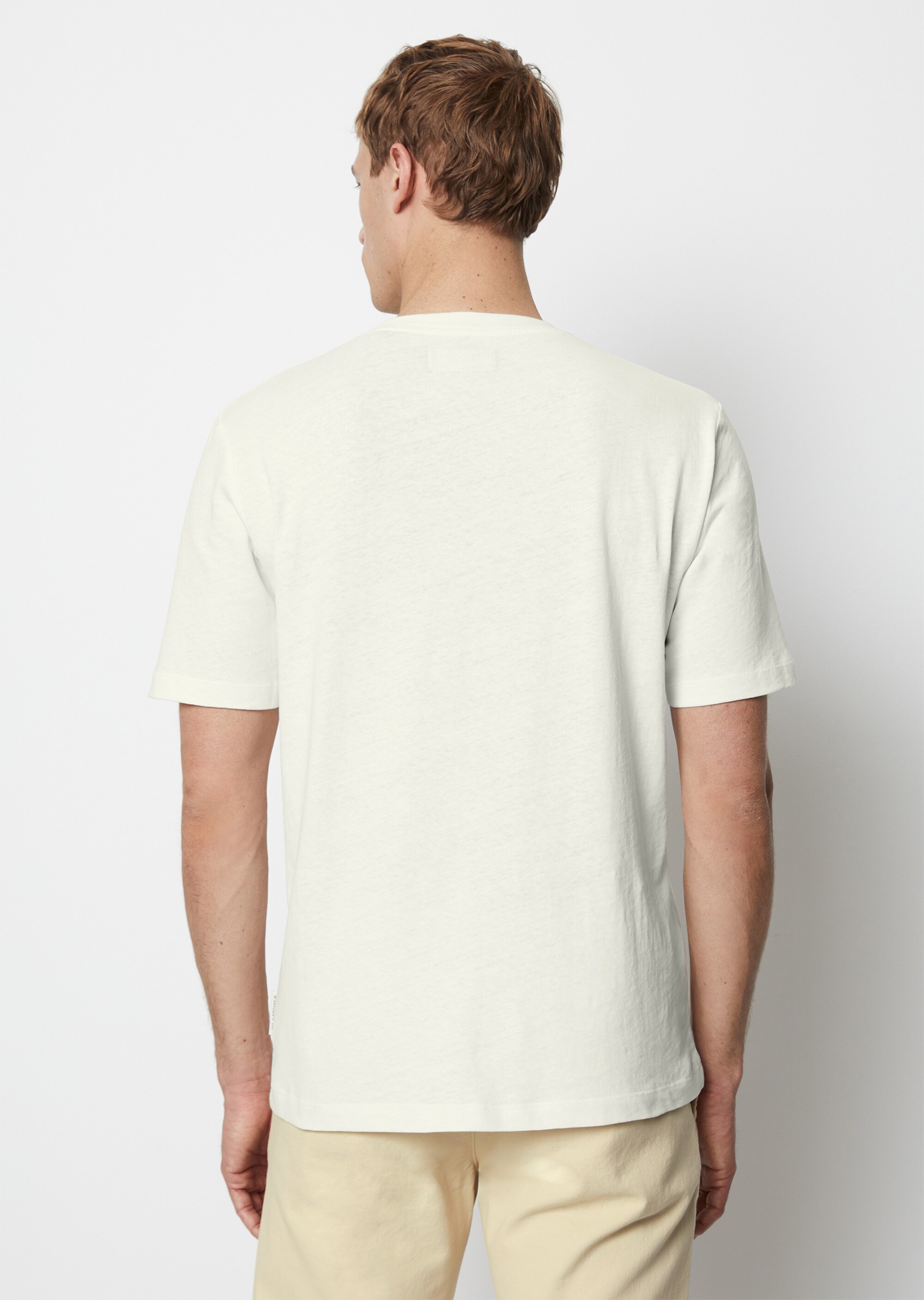 T-Shirt regular aus Bio-Baumwolle und Leinen