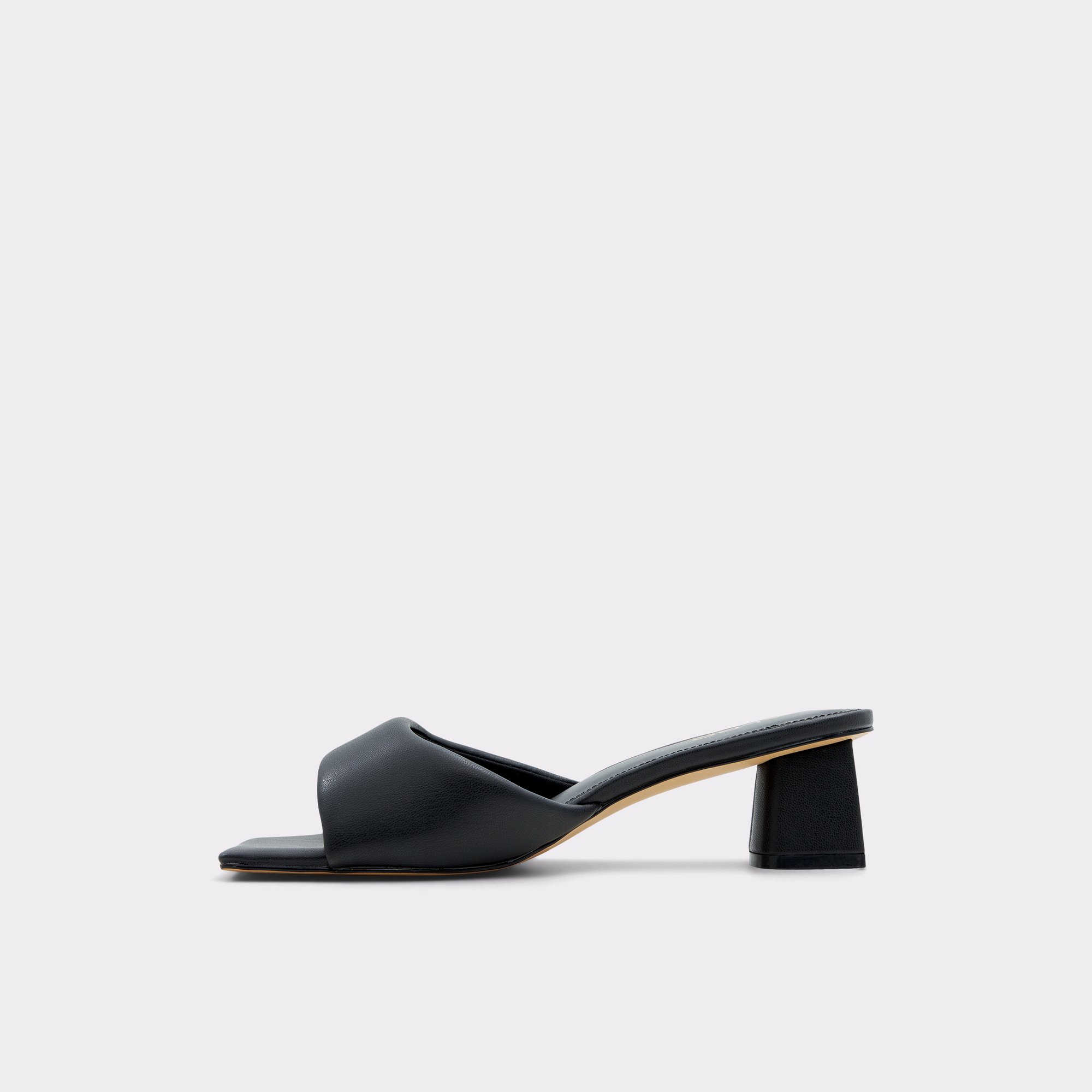 Aneka Black Women Kitten heels