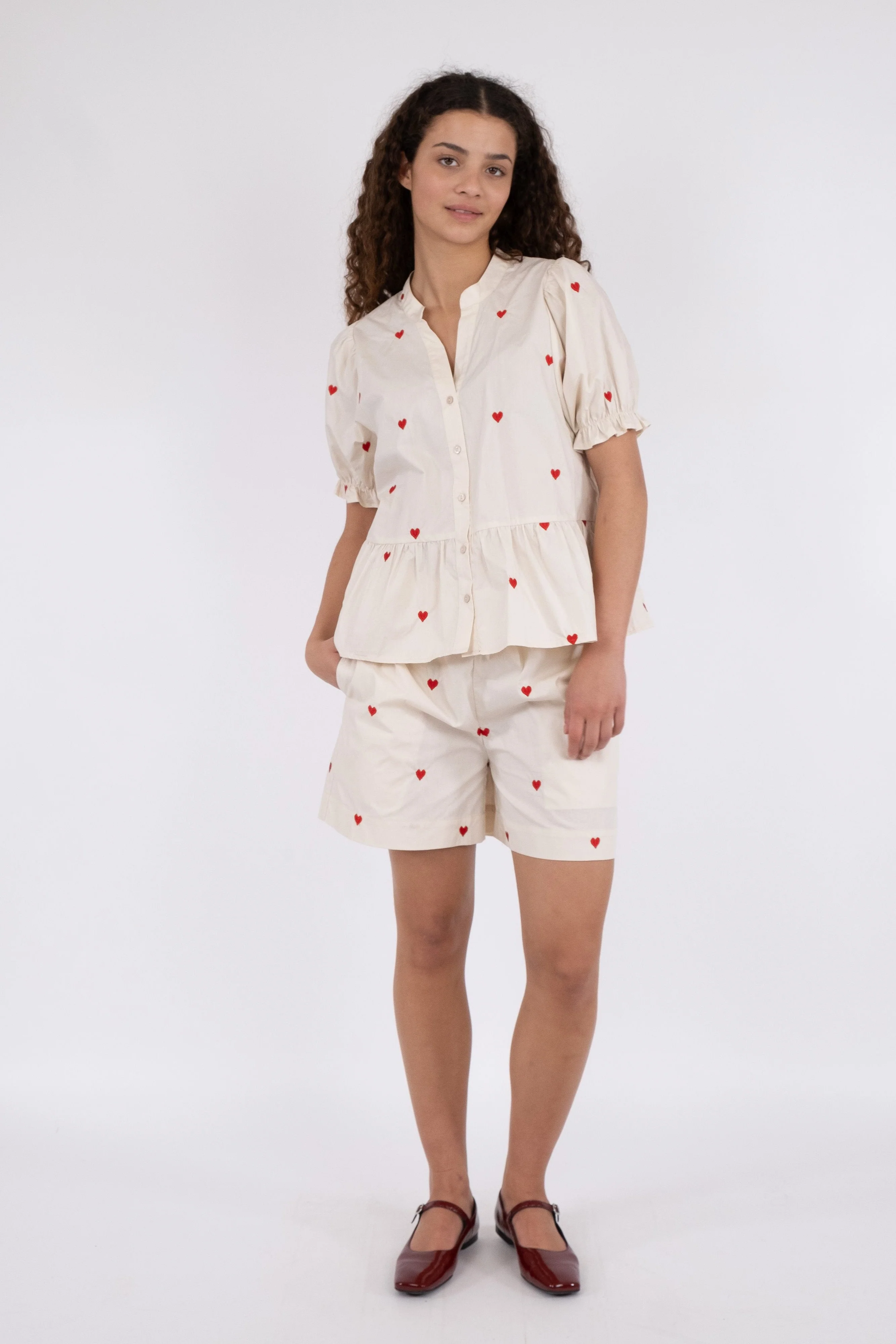 Neo Noir  Sakuri Hearts shorts - creme