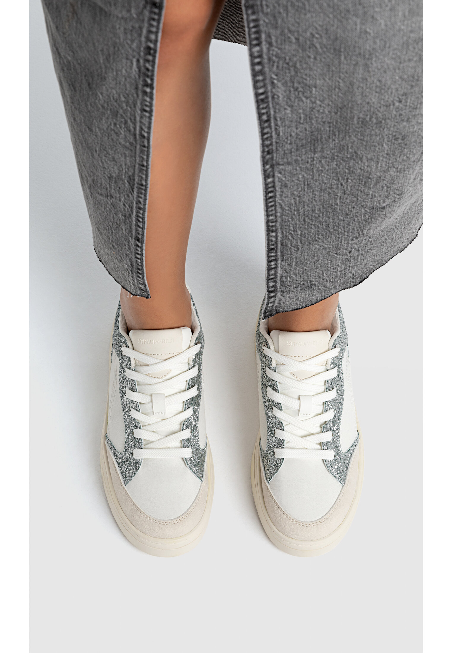Tênis casuais com glitter