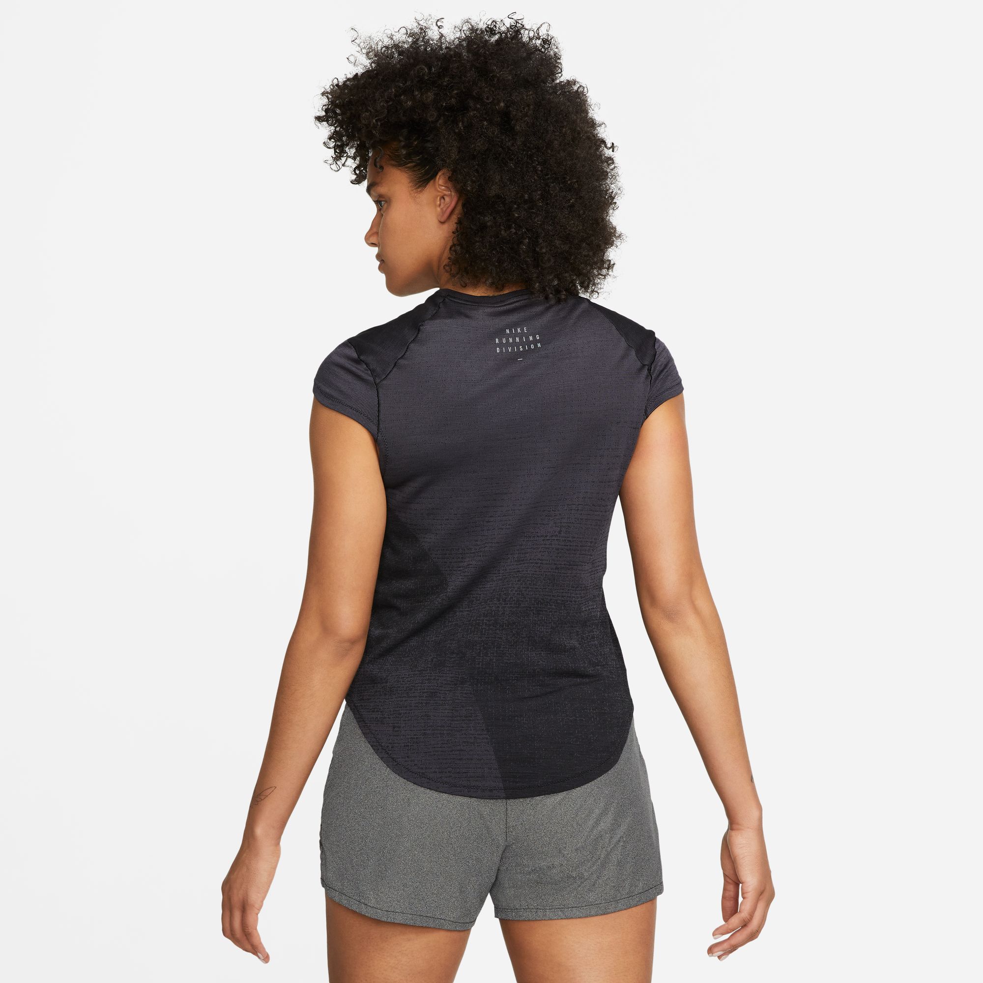 Dri-FIT Run Division Running Tee Dame 015/Black/Grey/Silver/Graphite