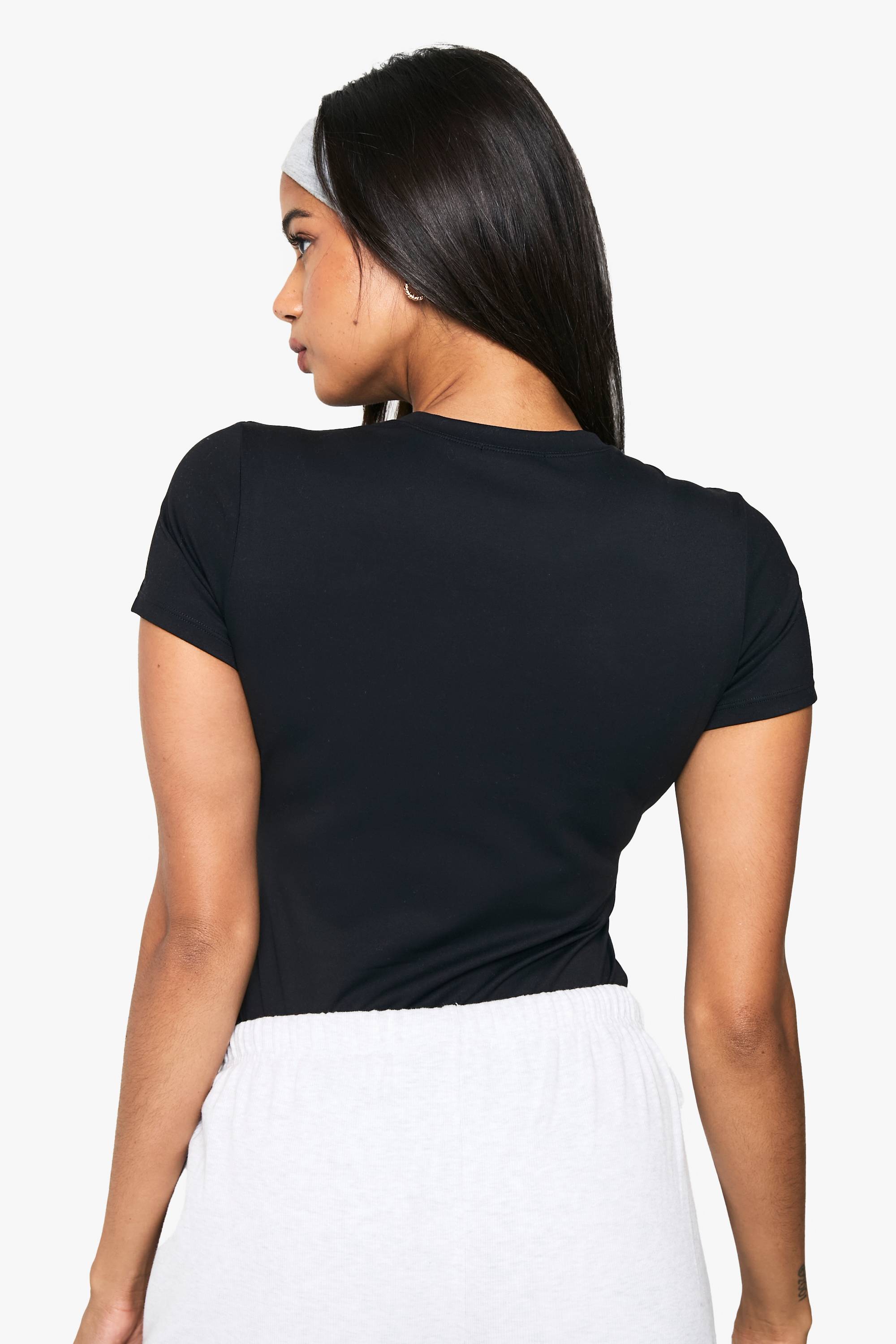 boohoo Combinaison sculptée Peached à manches courtes