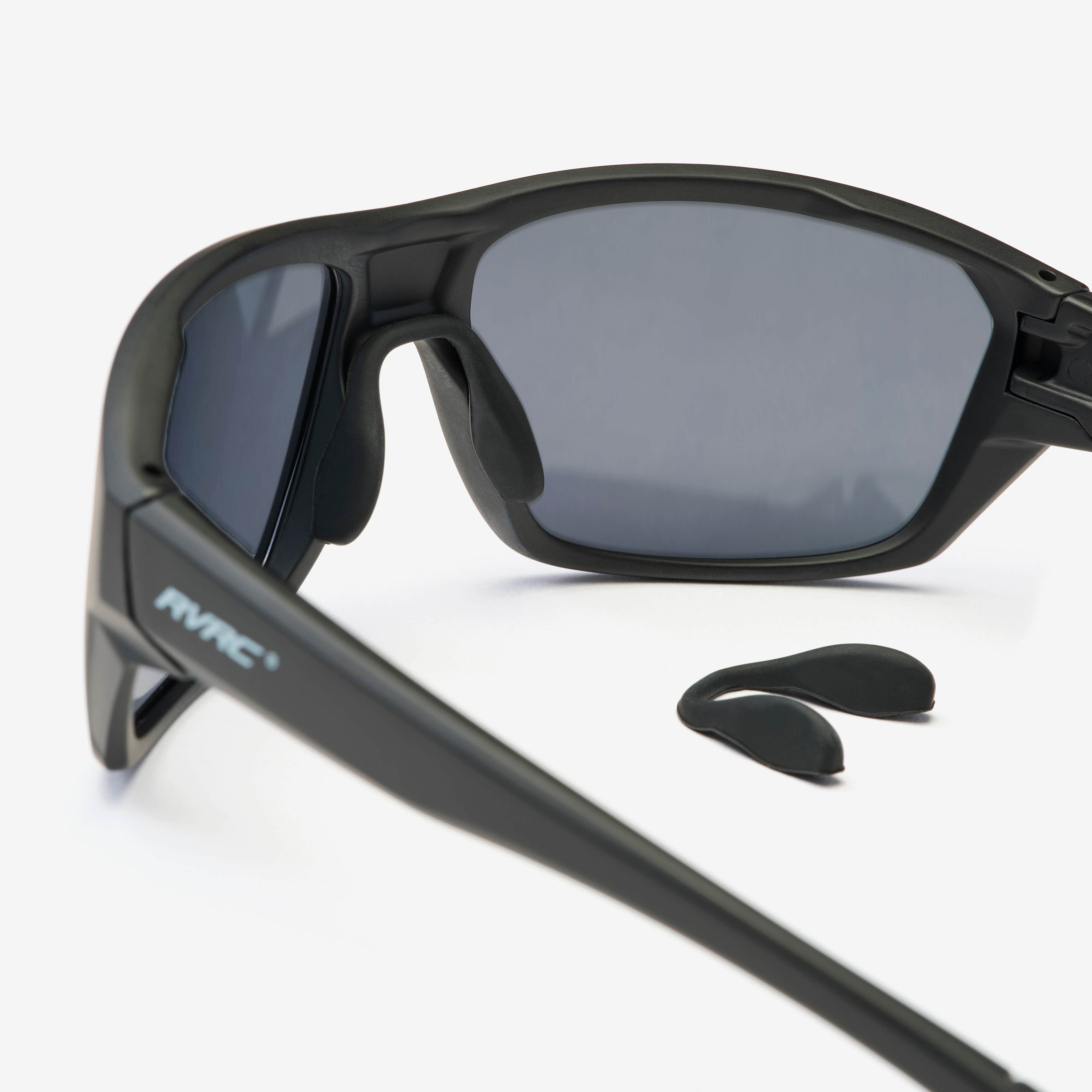 Virgo Polarized Sports Sunglasses  Black/Smoke Grey