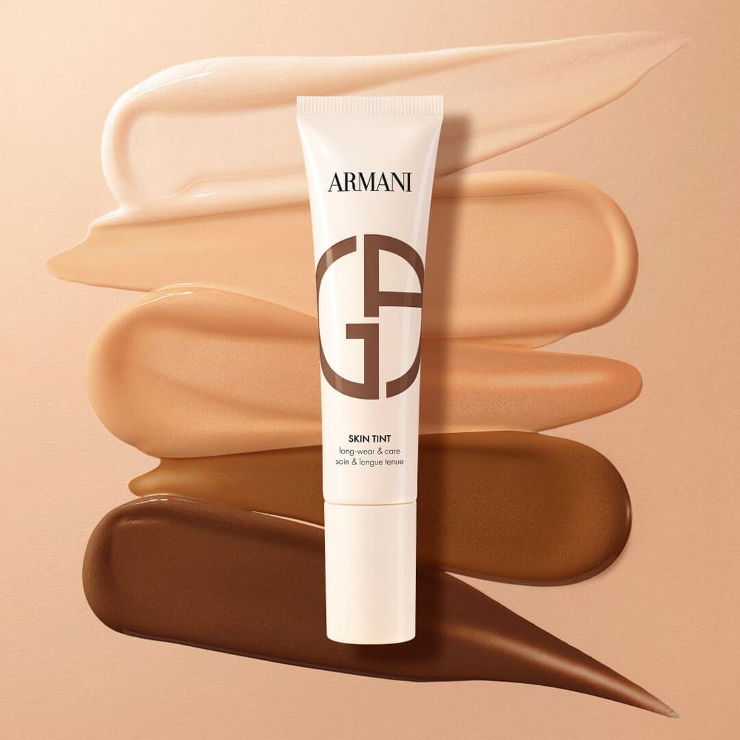 Giorgio Armani Luminous Silk Skin Tint