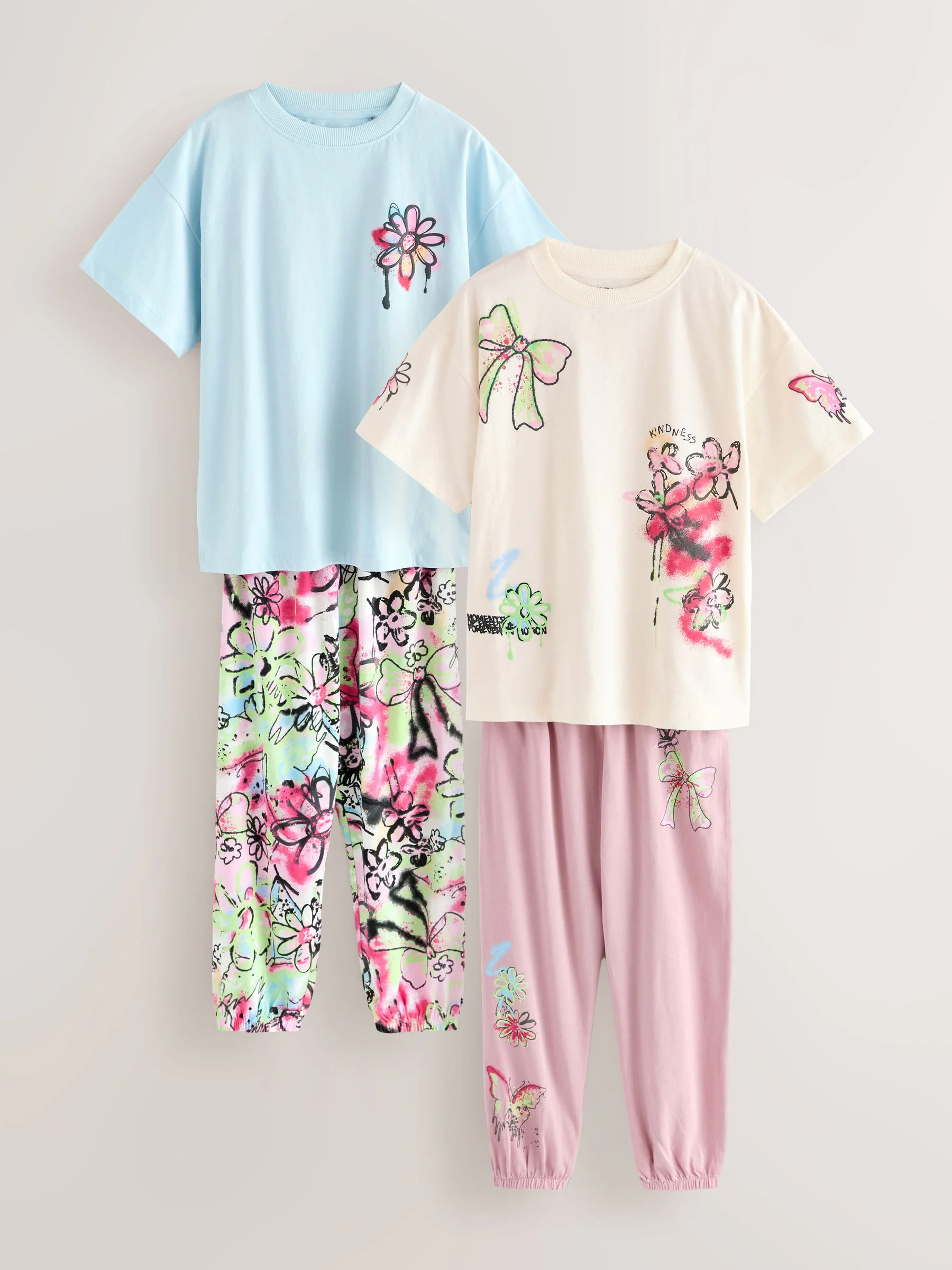 Blauw/ecru graffiti strik - Verpakking van 2 pyjama's met joggingbroek (3 - 16 jr)