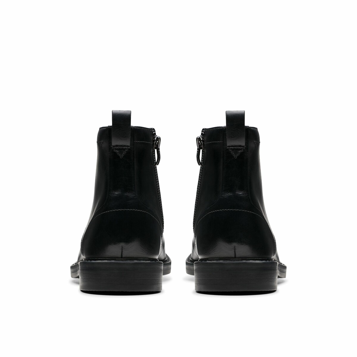 CLARKS<br>Botas de couro com cadarço Aldwin Cap