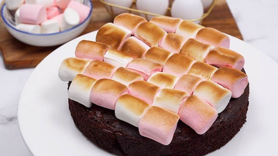 Marshmallow browniecake