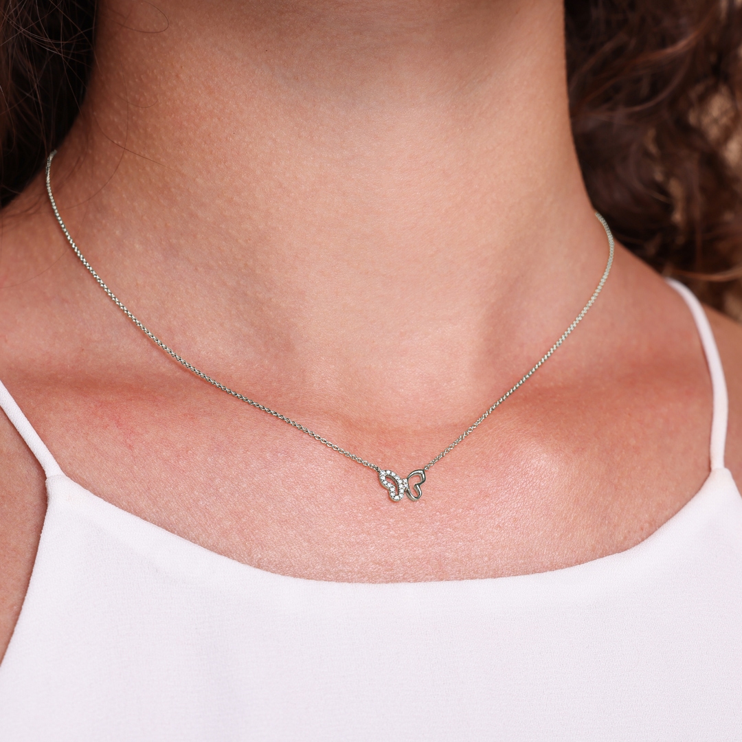 Collier 750/18 K Weissgold Schmetterling mit Diamanten 0.04 ct H/si