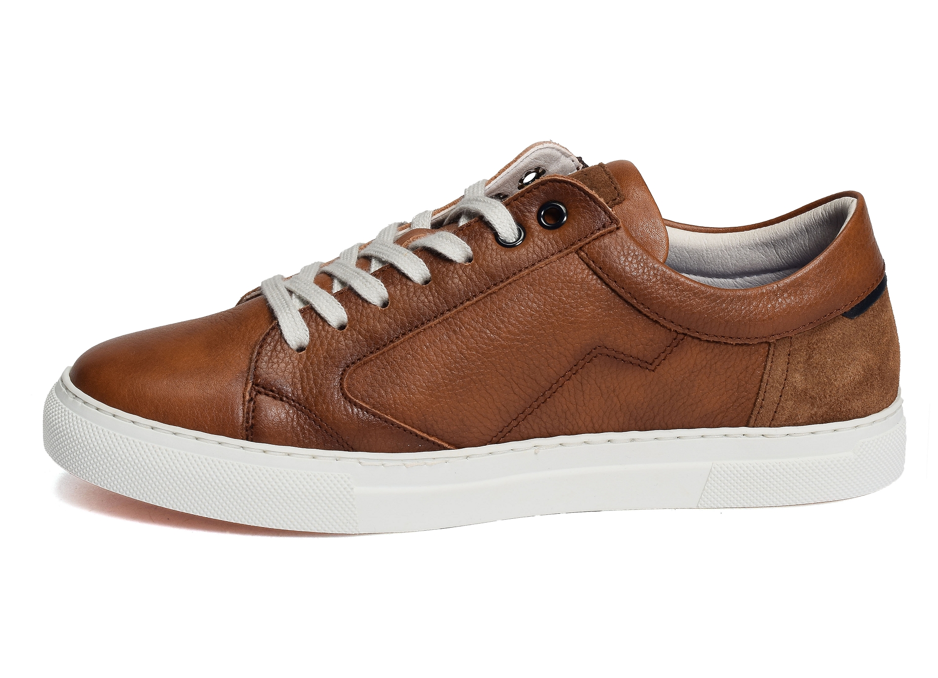 F1410 camel