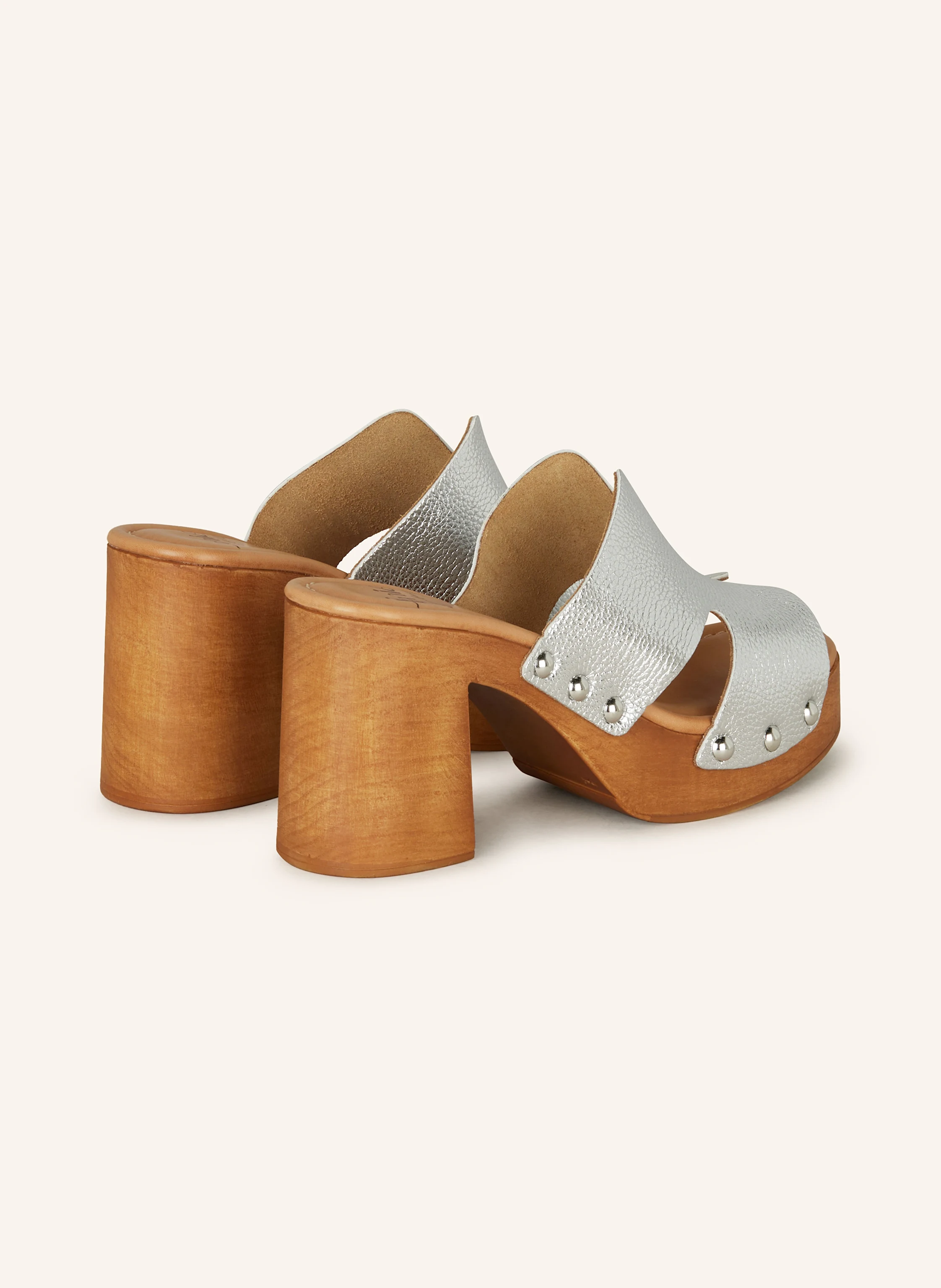 È MIA Mules mit Nieten