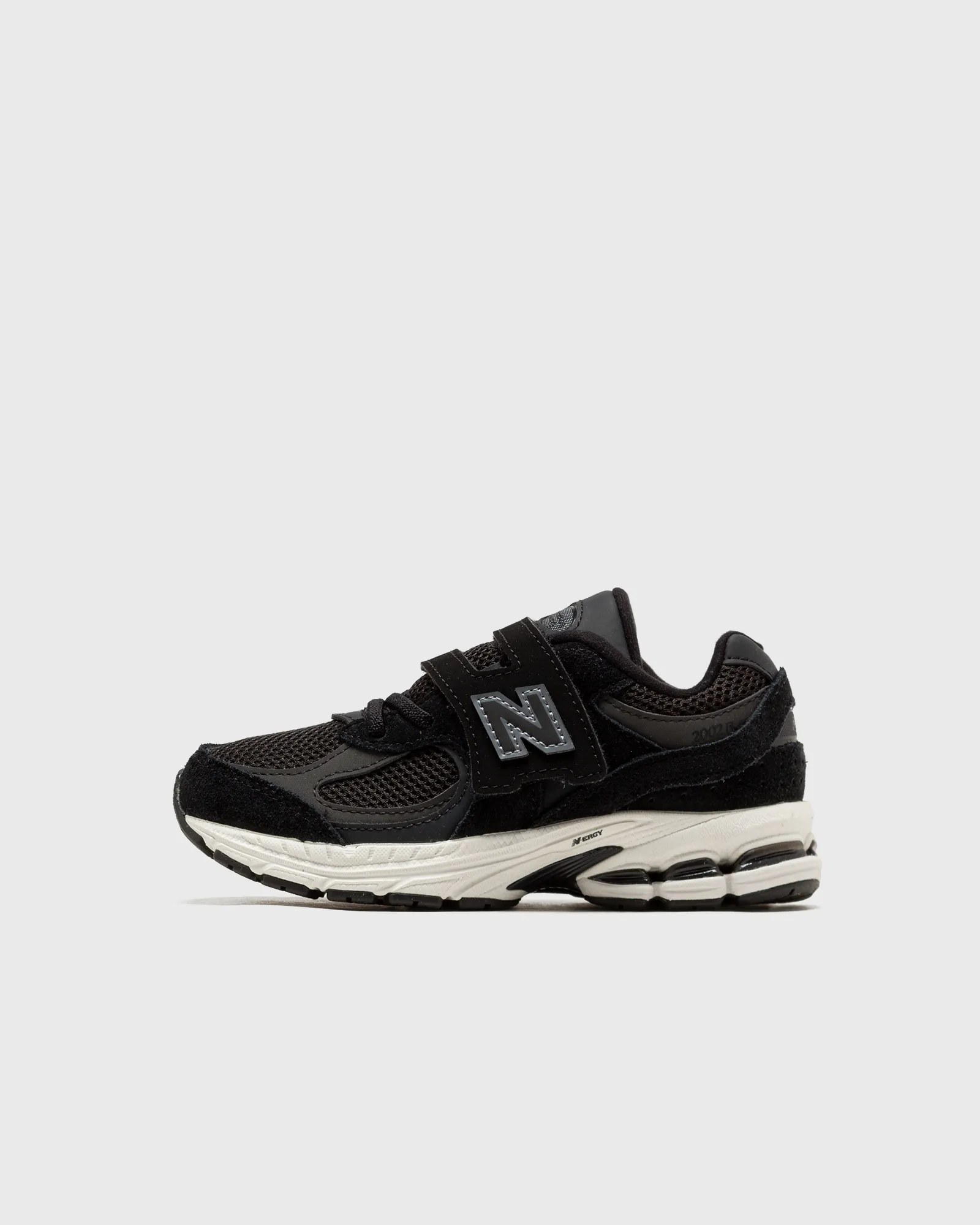 New Balance PV2002V1