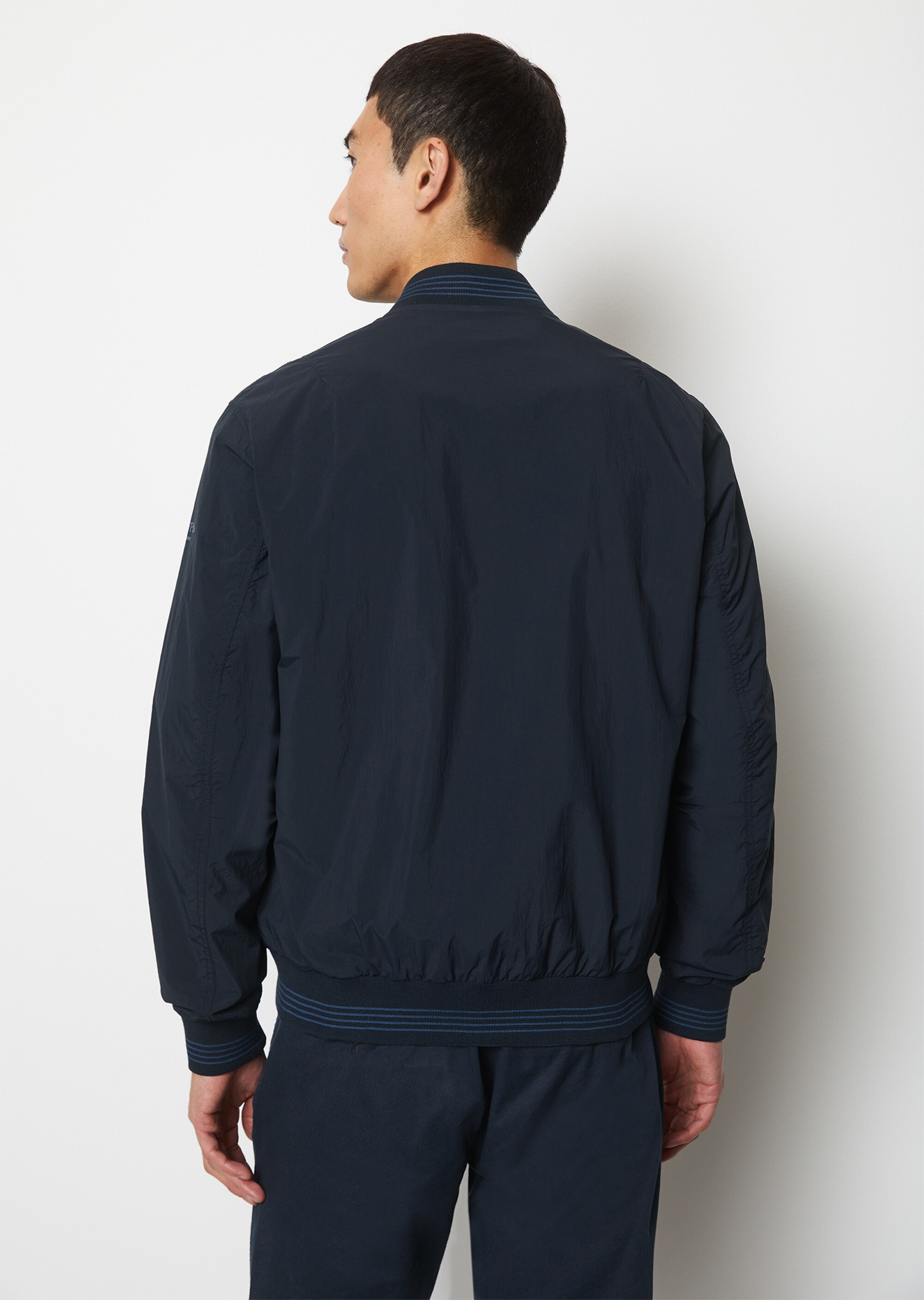 Windjacke regular im Fliegerjacken-Stil