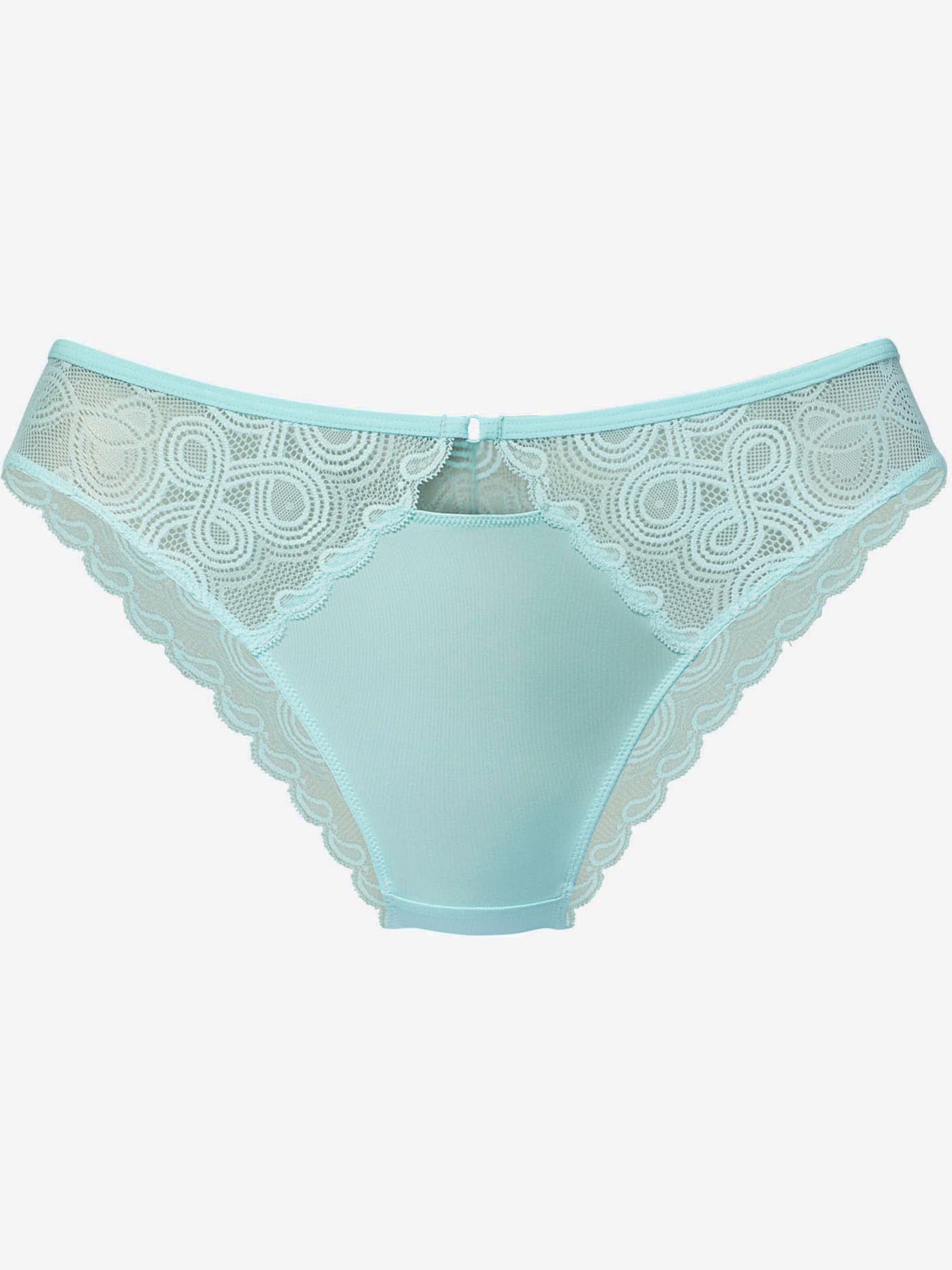 Tanga féminin avec coupe enveloppante