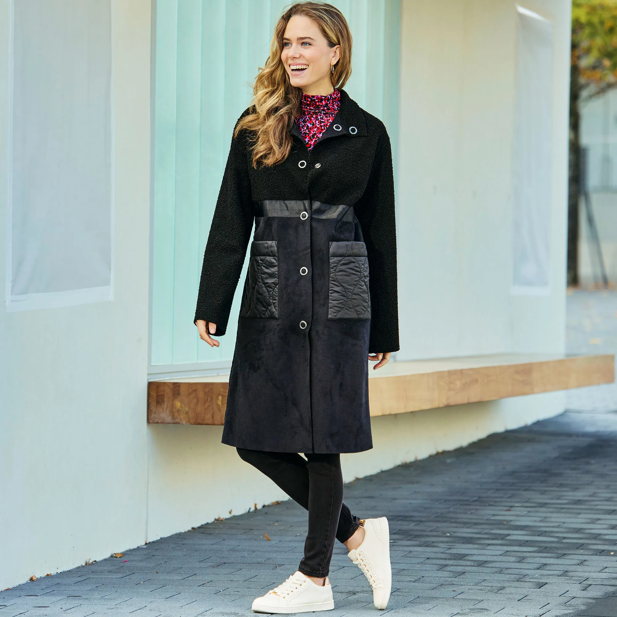 Damen-Mantel mit gesteppten Taschen