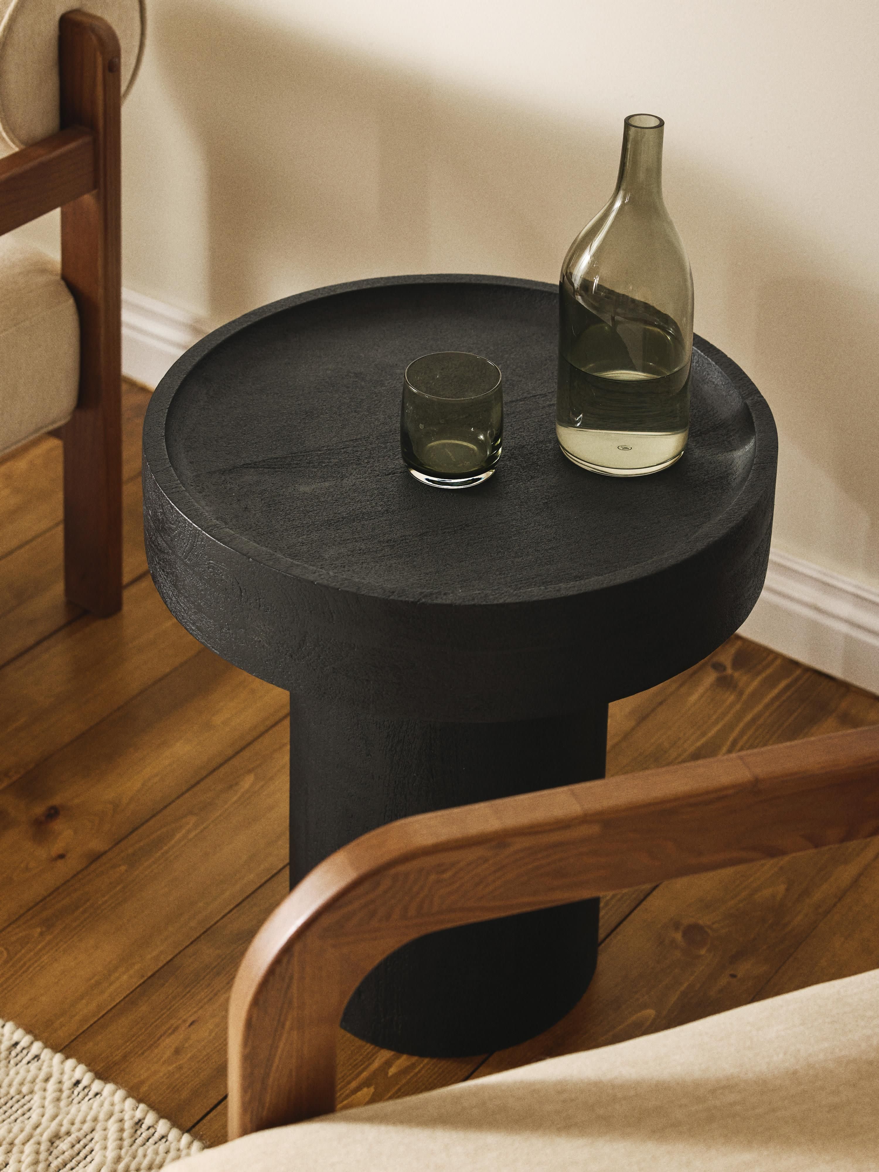 Ronde bijzettafel Benno van mangohout