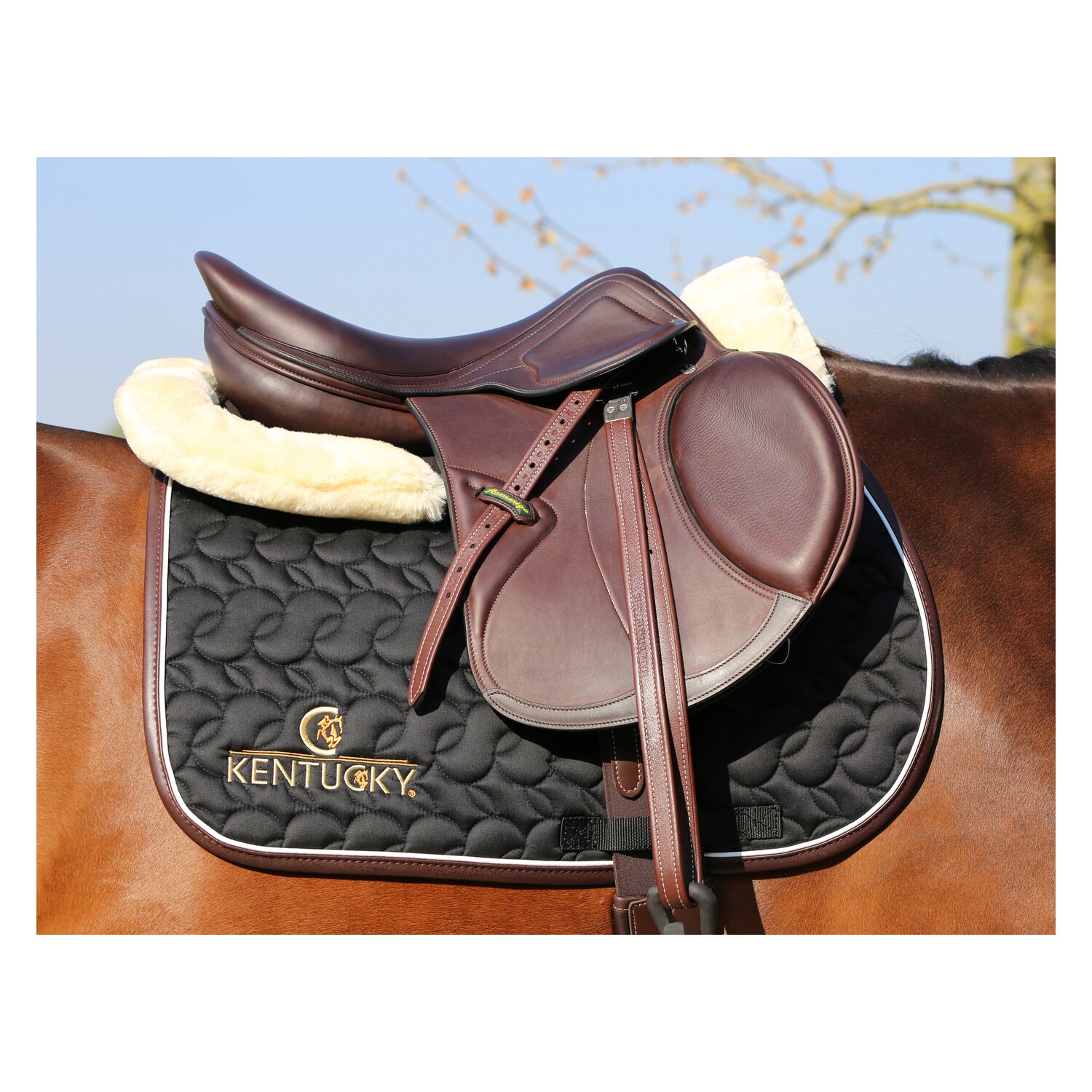KENTUCKY Lammfell-Sattelpad Anatomic - natur