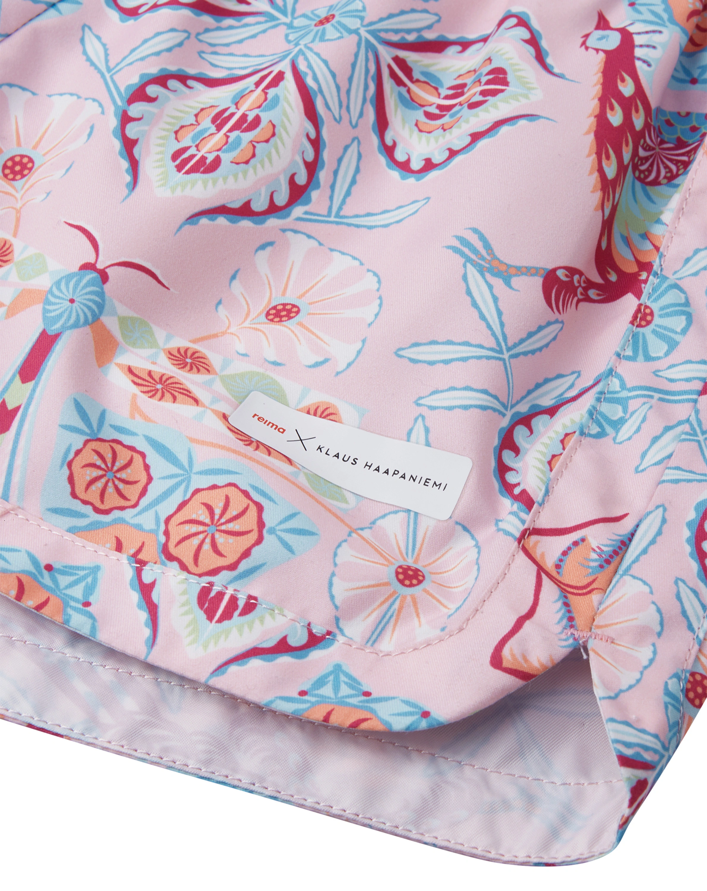 Shorts NAURU in magenta purple