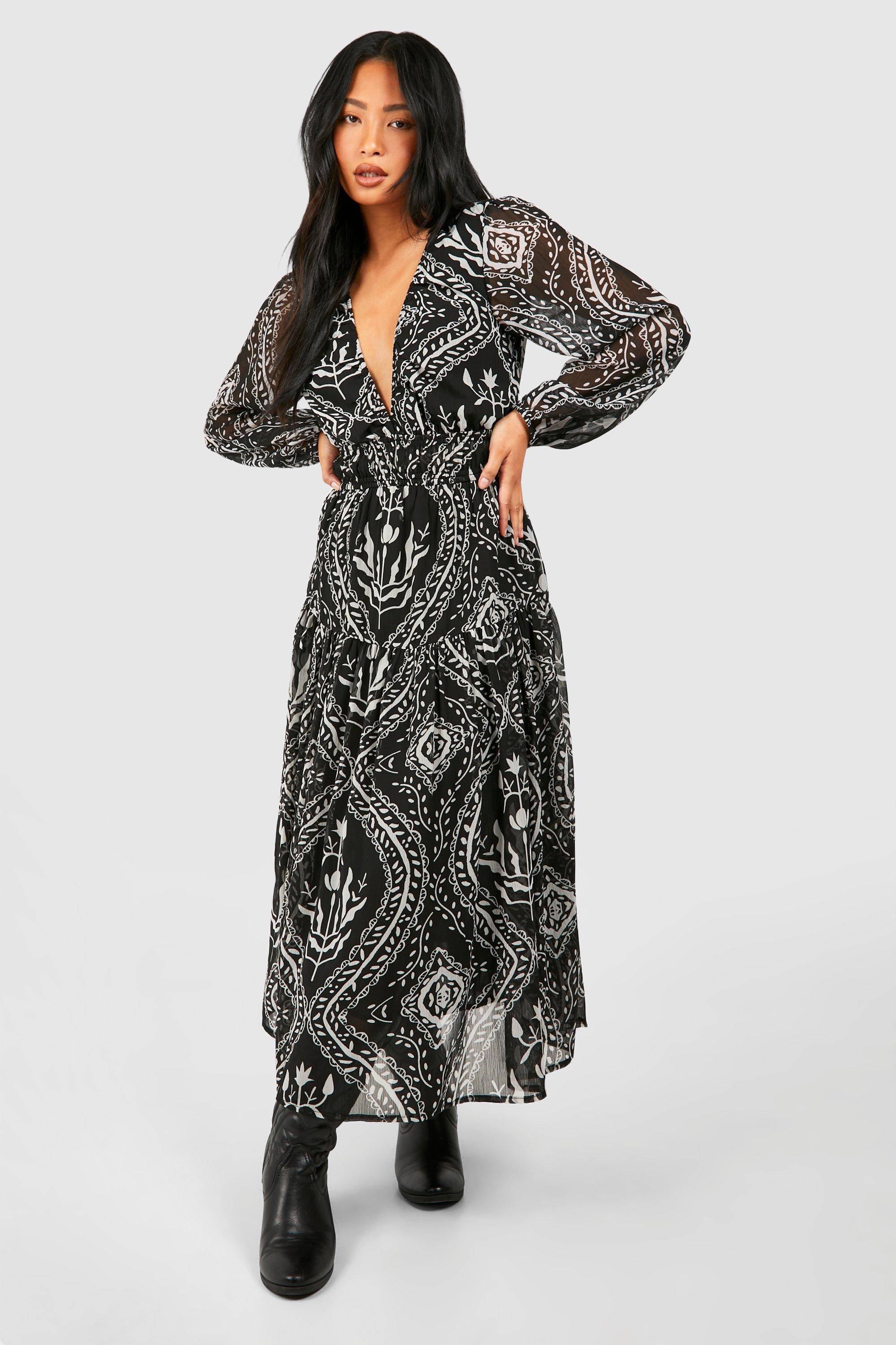 boohoo Petite Mono Paisley Midaxi Dress