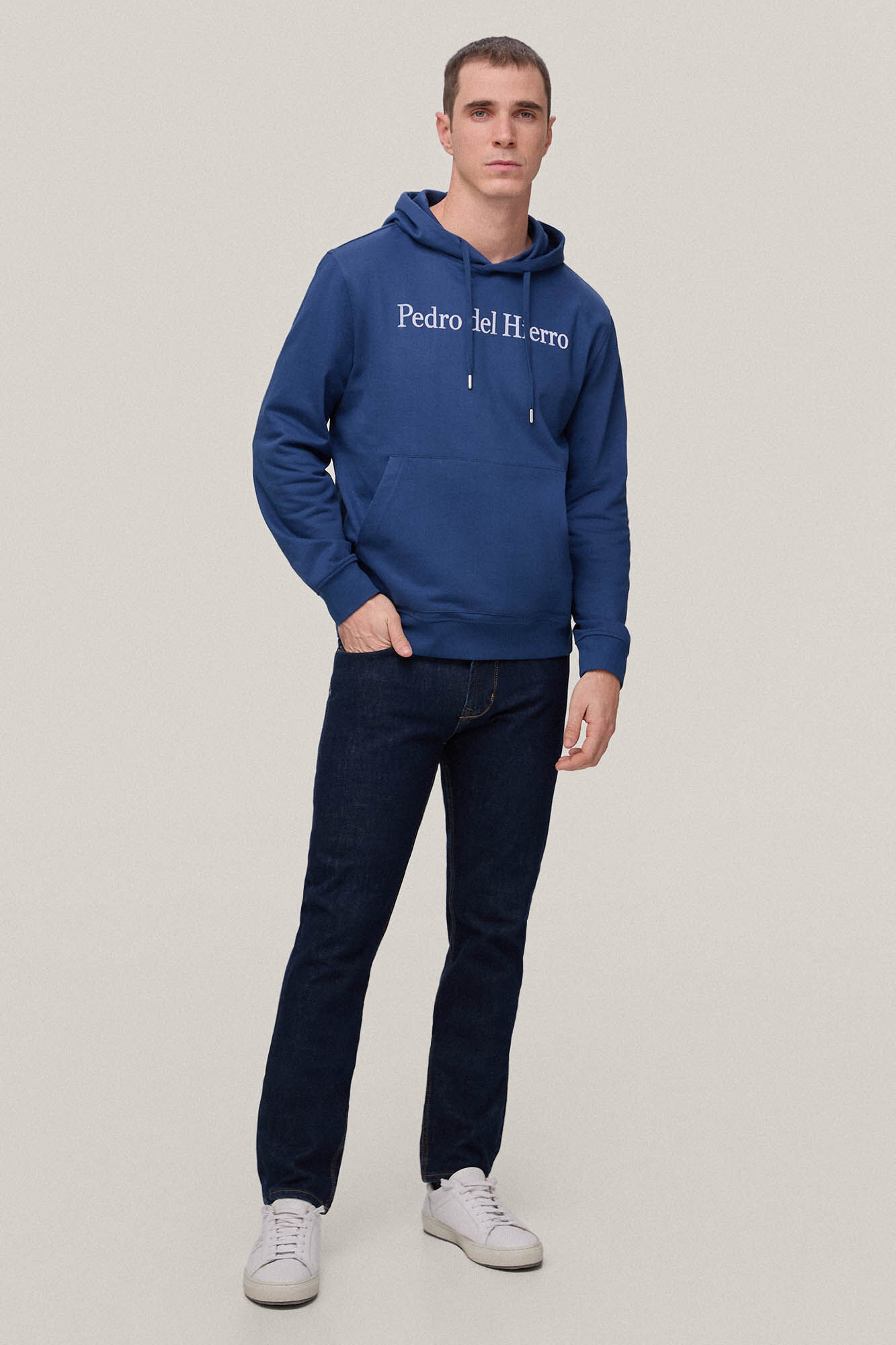 Moletom com Capuz e Logo - Azul