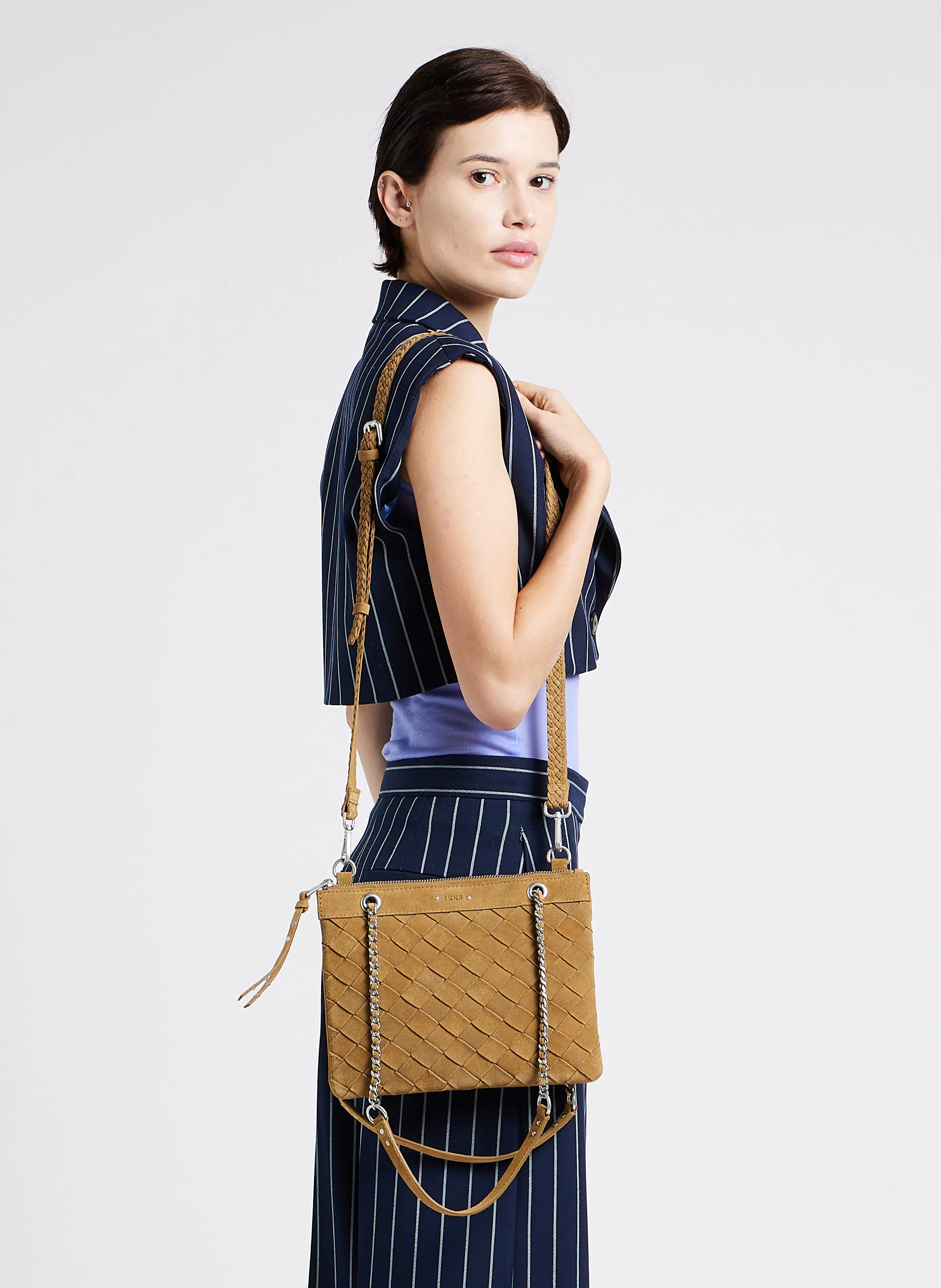 Sac bandoulière tressé en cuir velours | Beige