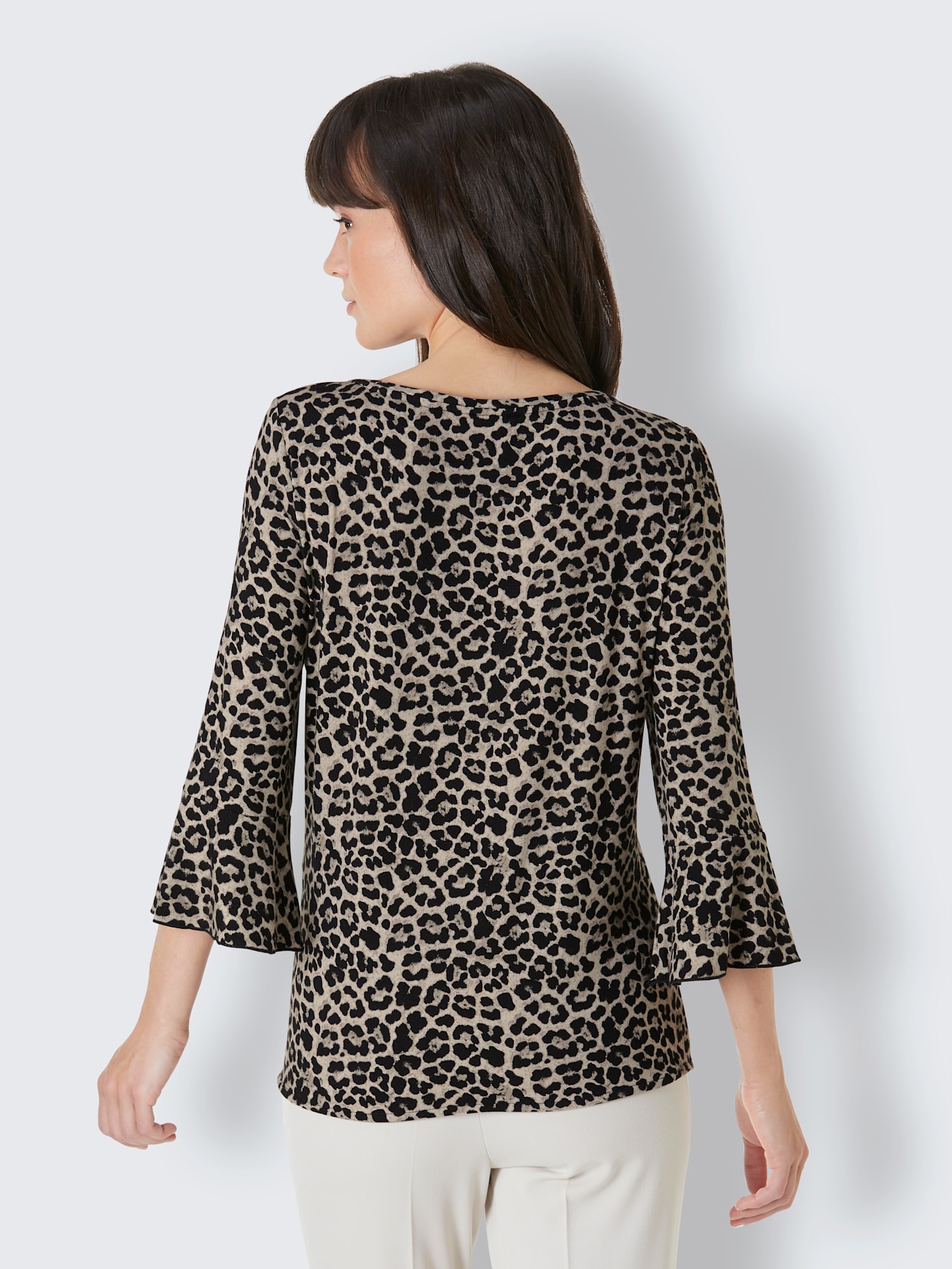 T-shirt viscose et soie contient de la soie
