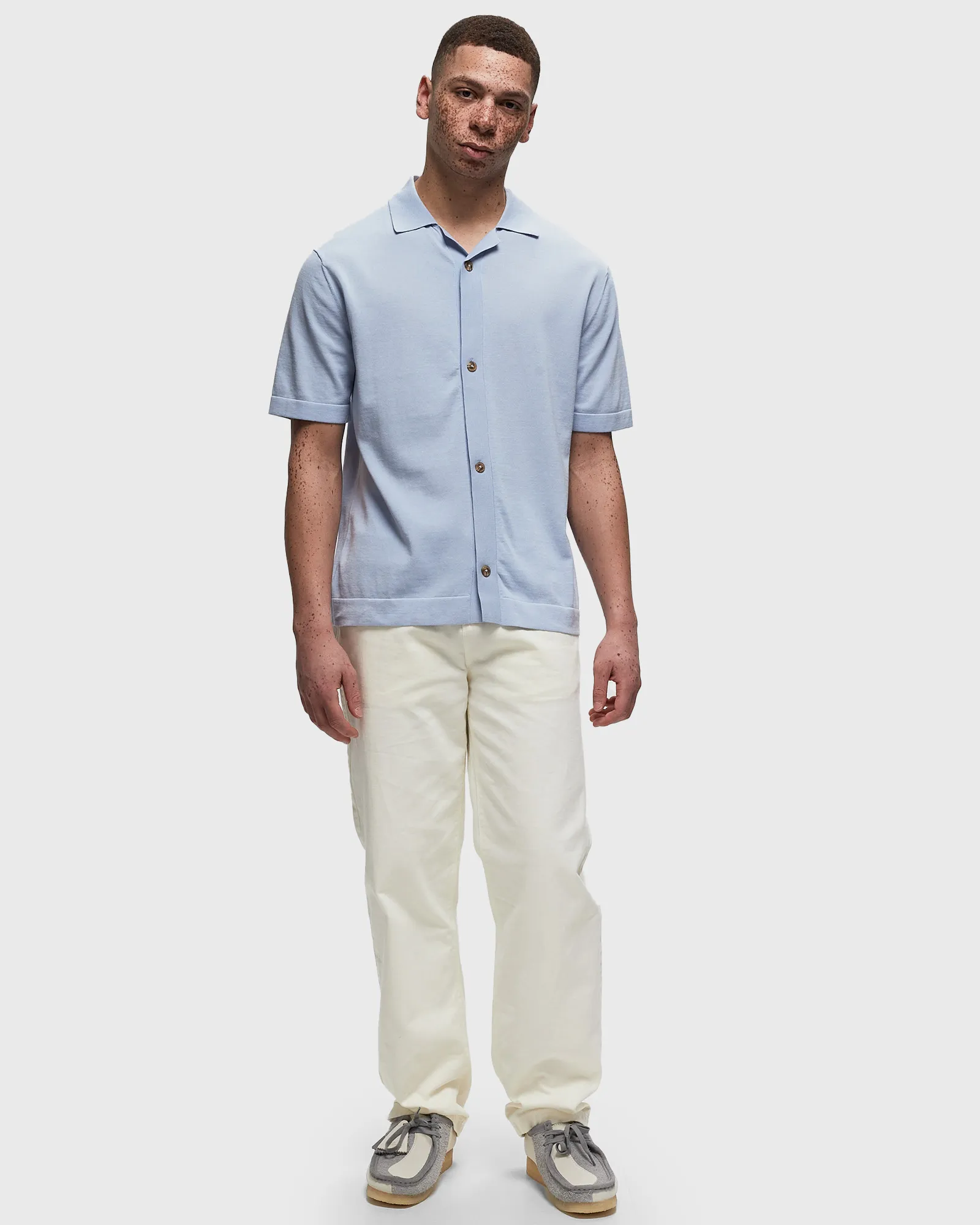 CLOSED SHORT SLEEVE CARDIGAN