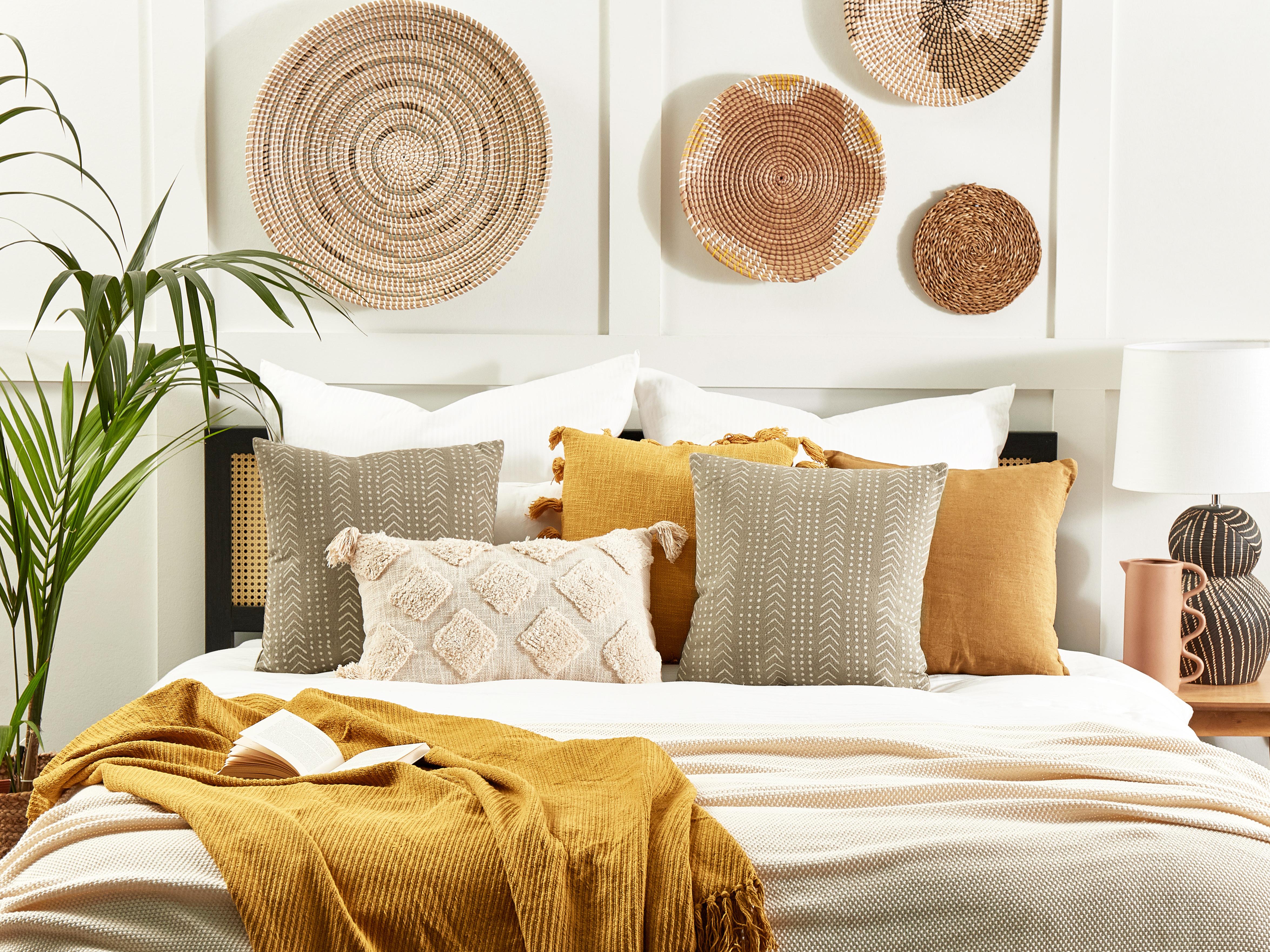 Set van 2 sierkussens SENECIO Katoen 45 x 45 cm Beige geometrisch patroon