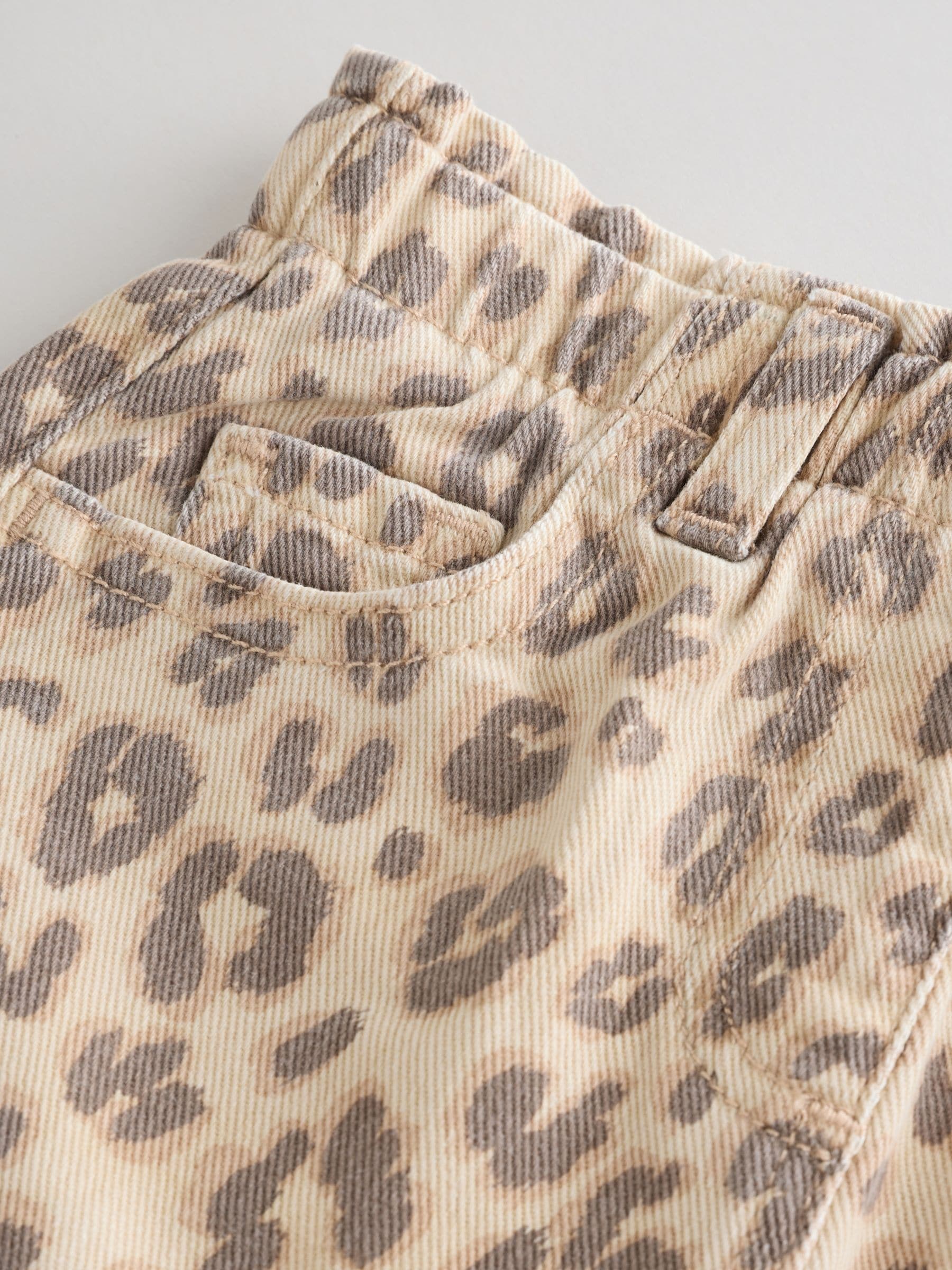 Luipaardprint - Mom jeans (3 mnd-7 jr)