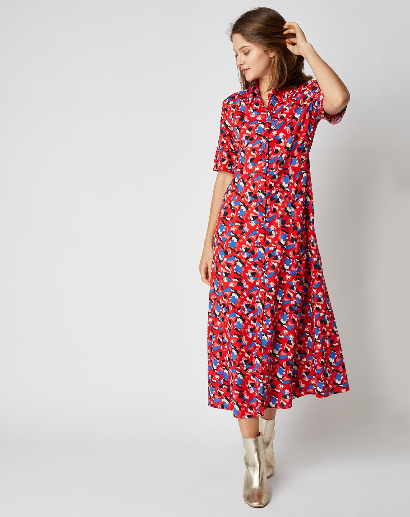 An'ge Robe chemise Elena coupe longue et cintrée à motifs rouge orangé