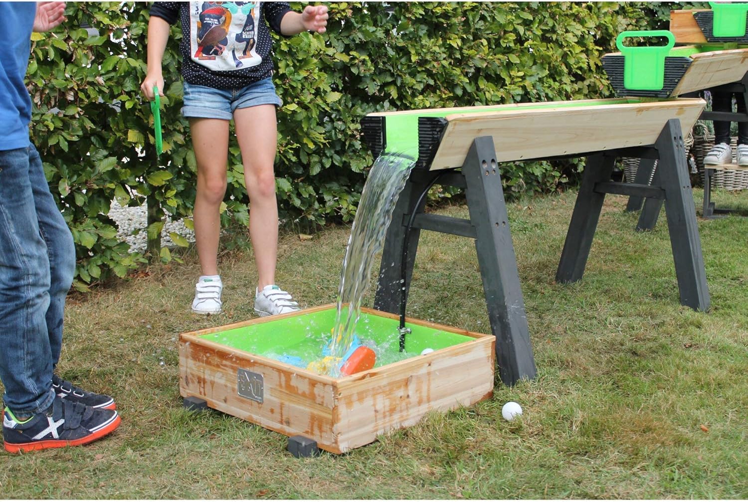 EXIT AquaFlow Wasserbahn Super-Set - Wasser-Spielbahn mit Schleusen - Inklusive Wasserpumpe - Für Kinder - Nachhaltig 100% FSC Zedernholz - 292x93x88cm