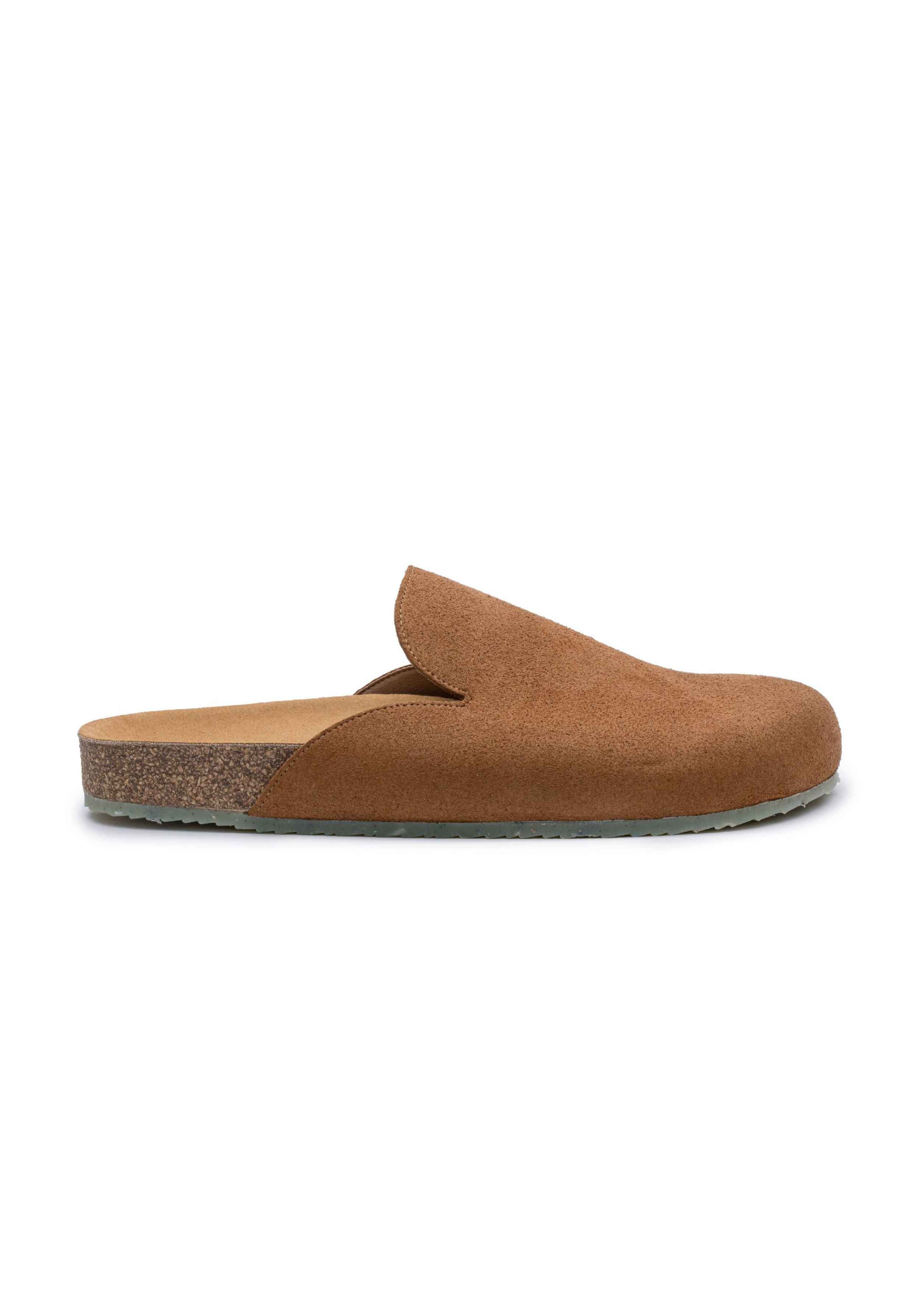 Zouri from the Ocean Clogs Atlantic Nut - vegan