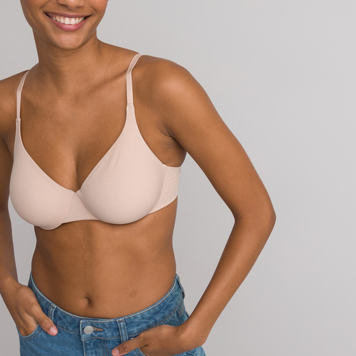 COLEÇÕES LA REDOUTE<br>Sutiã de microfibra com cobertura total - Invisível