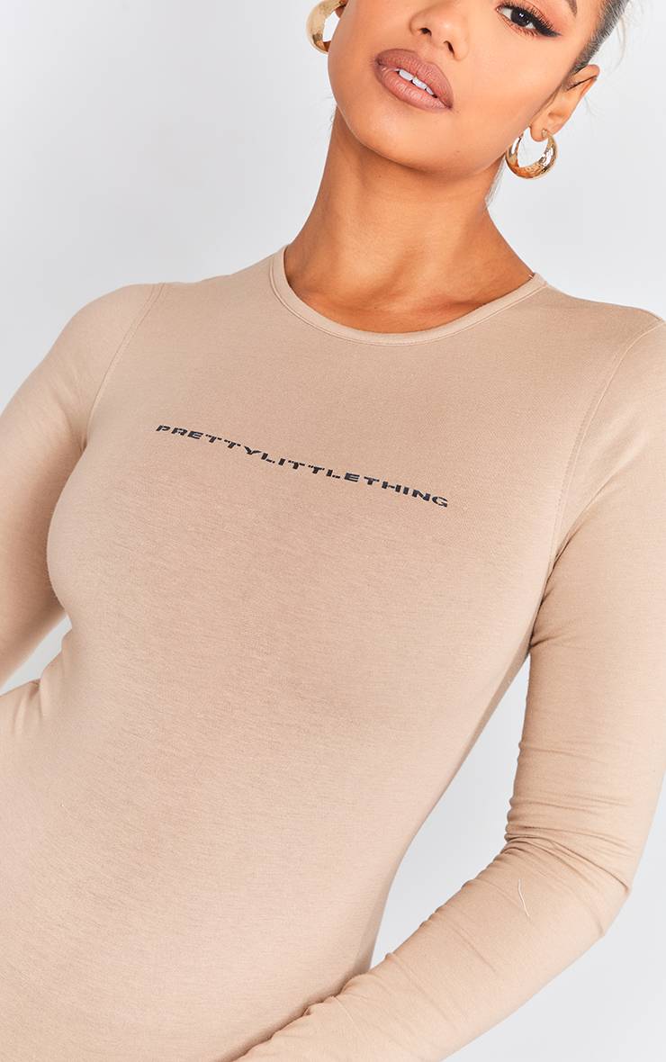 Moka Body À Manches Longues Avec Logo Prettylittlething