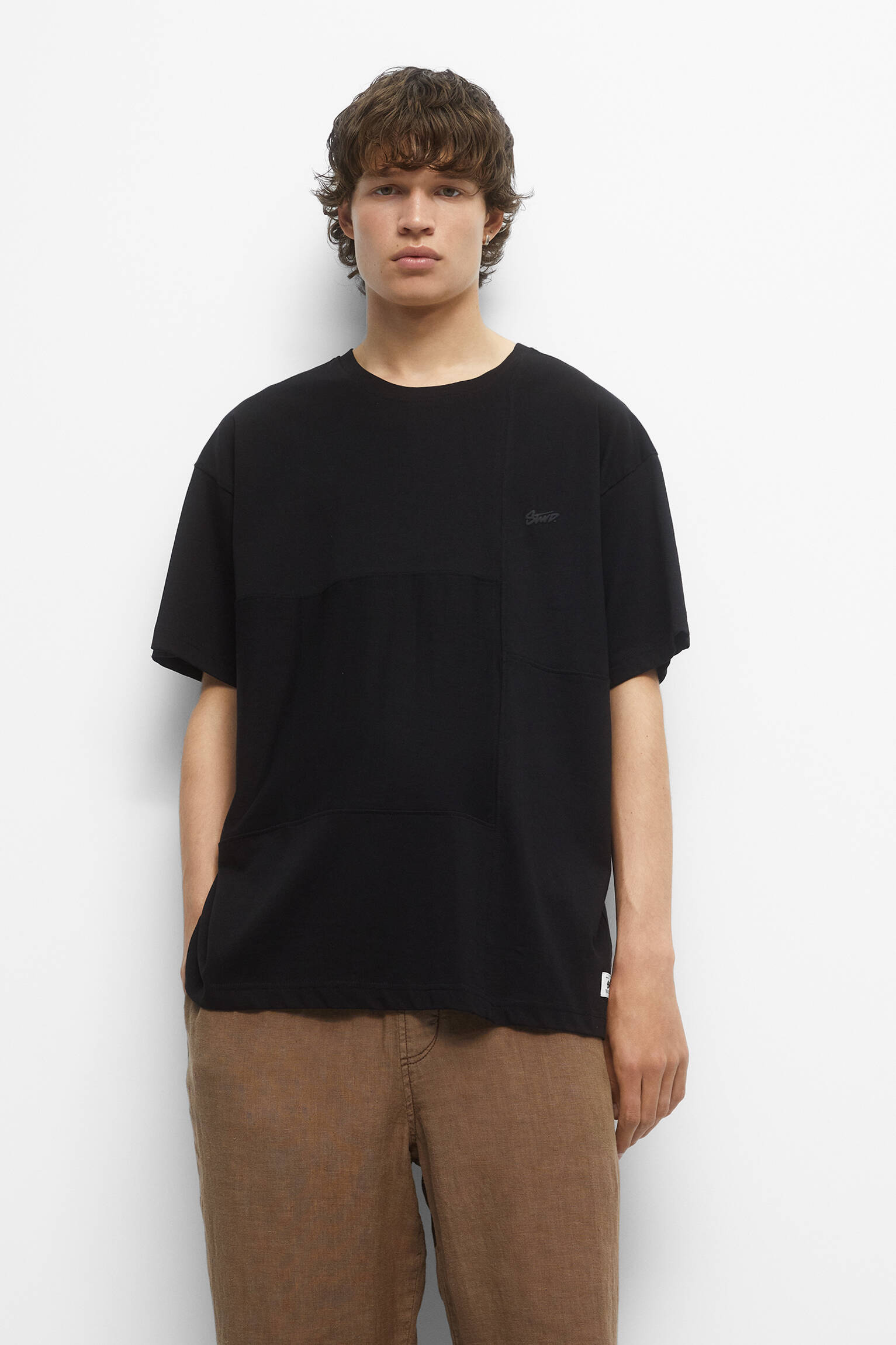 CAMISETA STWD DE MANGA CURTA - PRETA