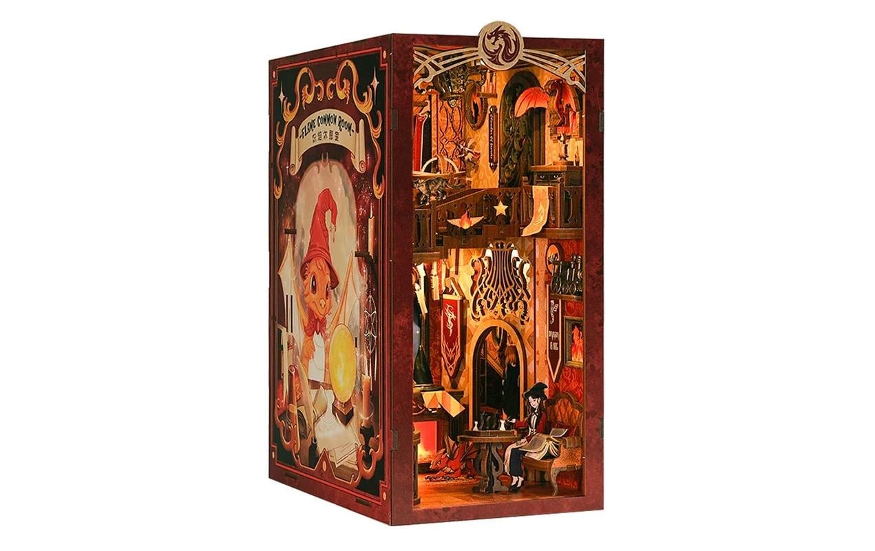 Bausatz Flame Common Room3D-Modell aus lasergeschnittenen Holzteilen