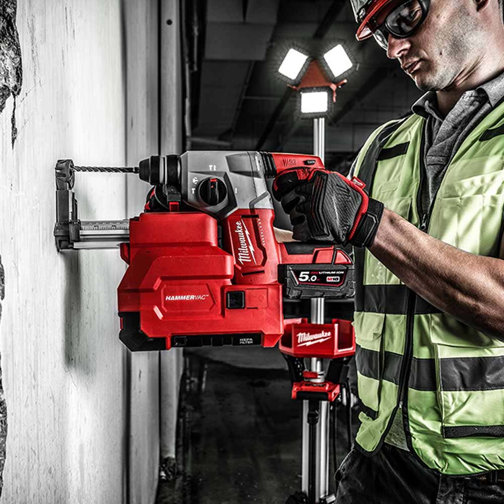 MILWAUKEE 18V Brushless 26mm SDS Plus Rotary Hammer Skin M18BLH0