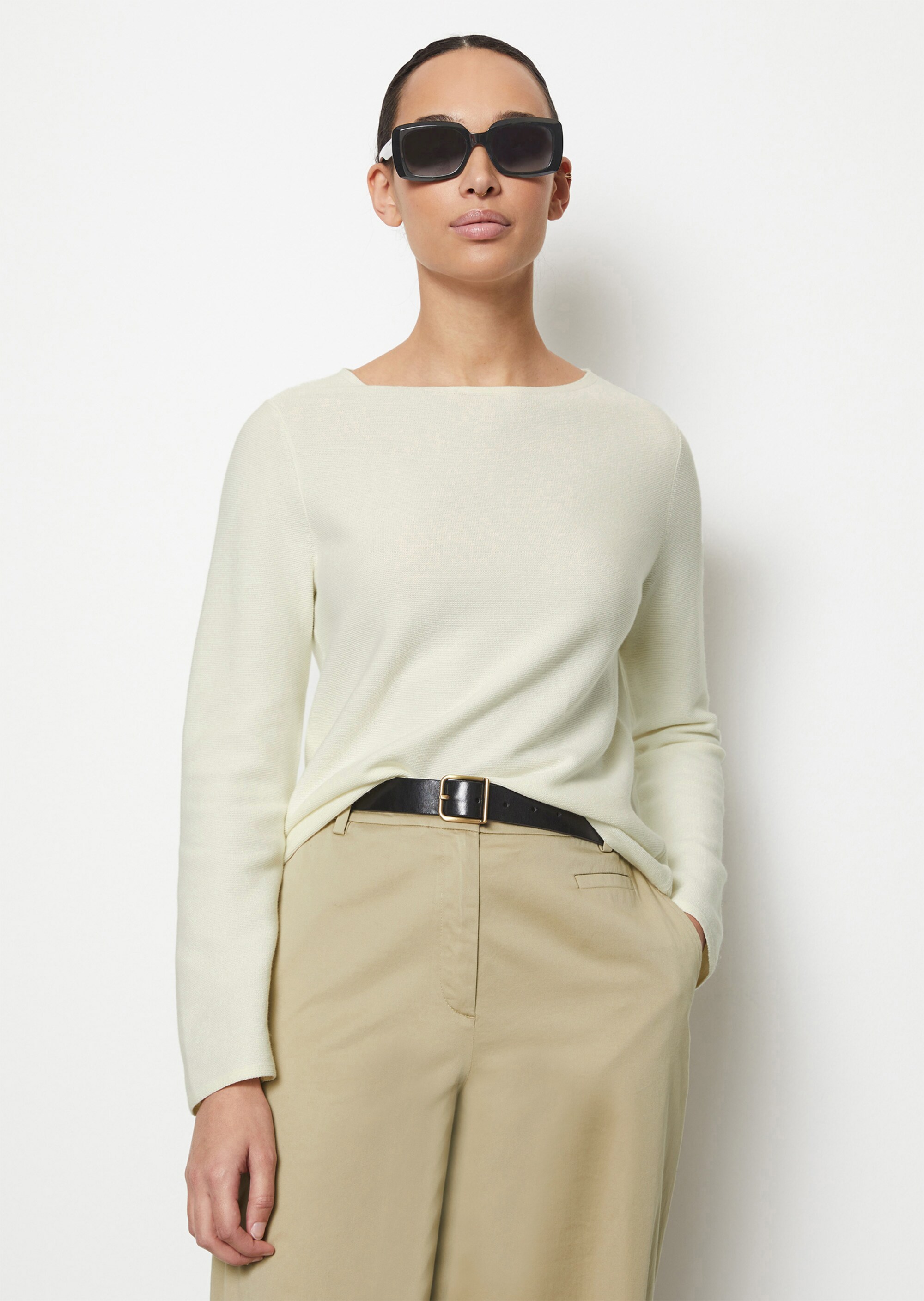 Rundhals-Strickpullover regularmit feinen linken Maschen