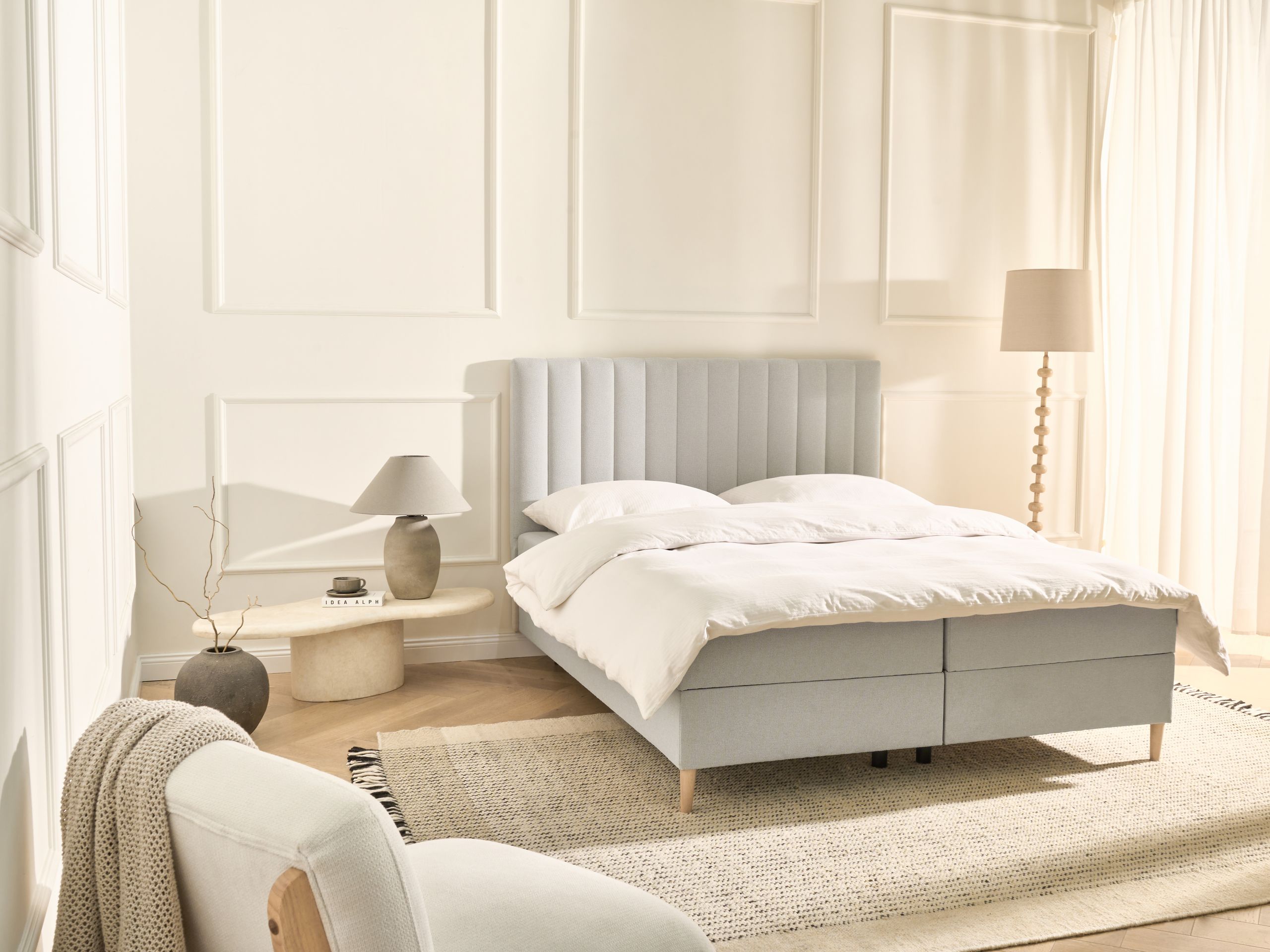 Beliani-OFFICER-Boxspringbed-Gebroken wit-160 x 200 cm-Polyester