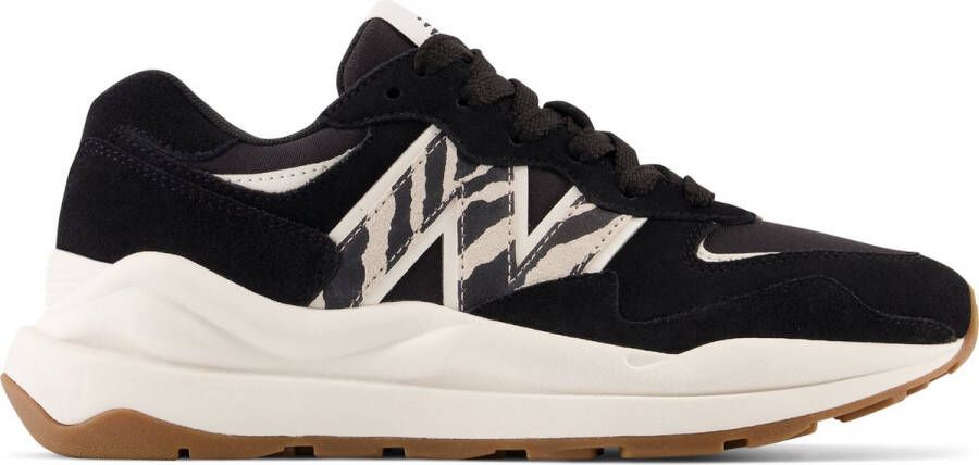 New Balance Zwarte Damessneakers Plat met Veters Black Dames
