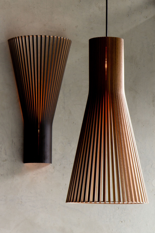 Secto Design Secto 4230 wandlamp met wandbevestiging zwart