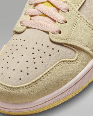 Air Jordan 1 Zoom CMFT 2 Women's Shoes
