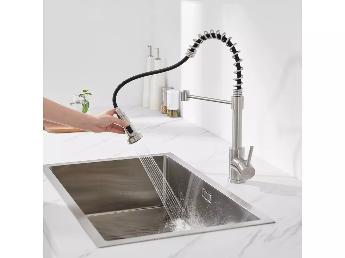 Mitigeur de Cuisine à Ressort ,avec Douchette Extensible, Robinet d'Évier Rotatif à 360° avec 2 Modes,Froid/Chaud Disponible,Chrome Brossé