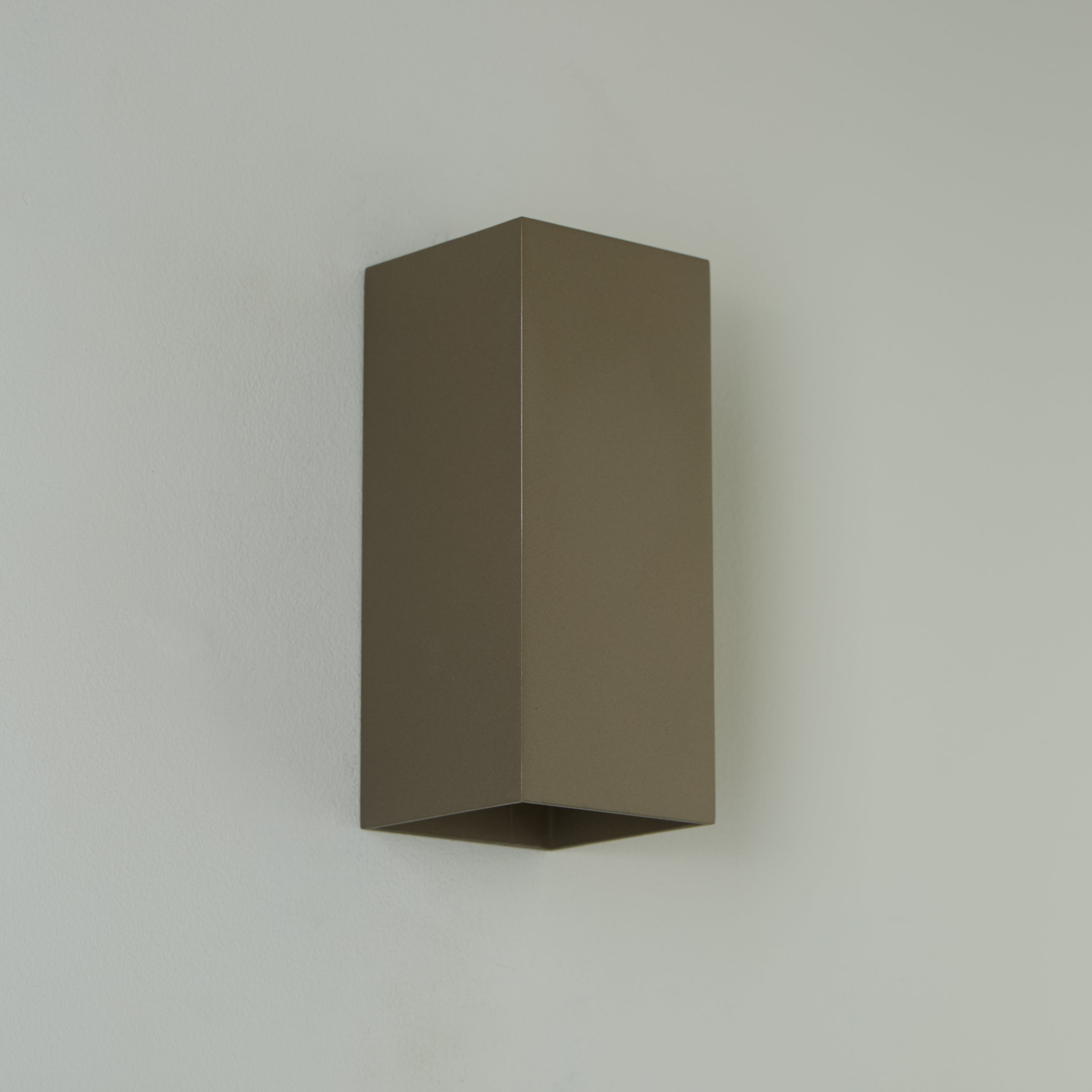 Searchlight Wall Wandlamp Vierkant - H 15,4 cm - Latte
