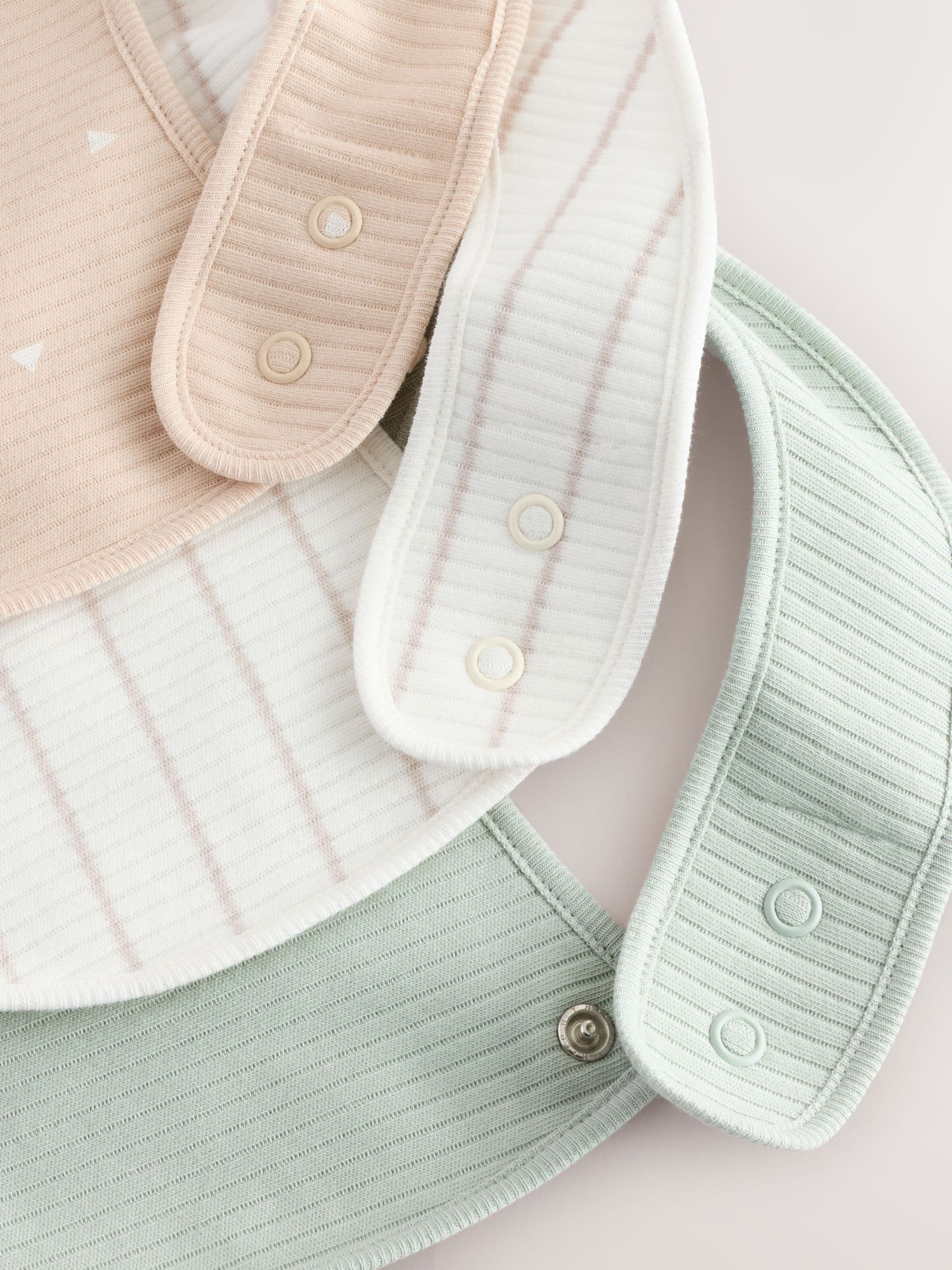 Naturel Bruin/Mintgroen Slogan - Verpakking met 3 babyslabbetjes