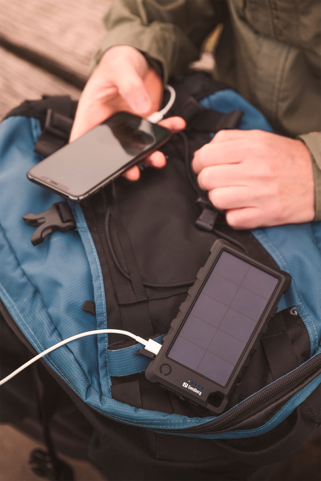 Sandberg 420-53 Outdoor Solar Powerbank schwarz 10000 mAh