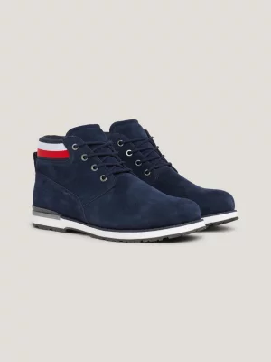 Botas de tornozelo de camurça com cadarço