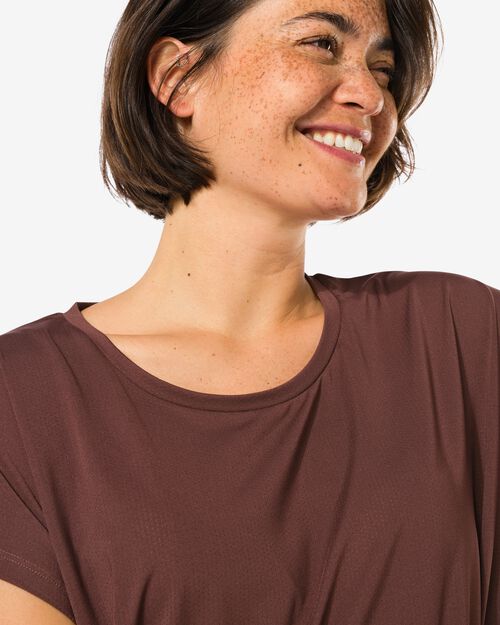 t-shirt de sport femme marron foncé
